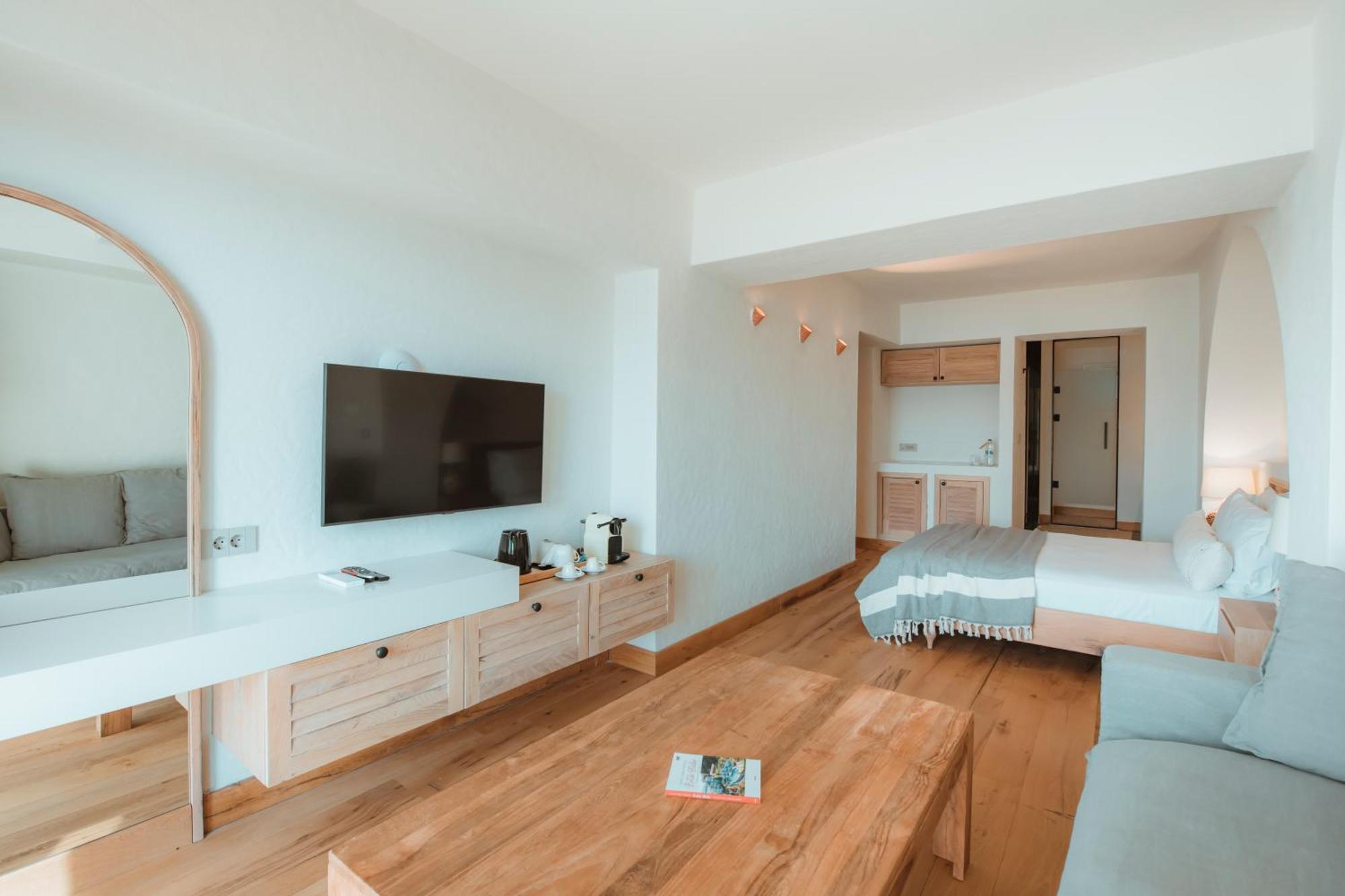 Sunset House ( Annex ) | Superior Plus Room