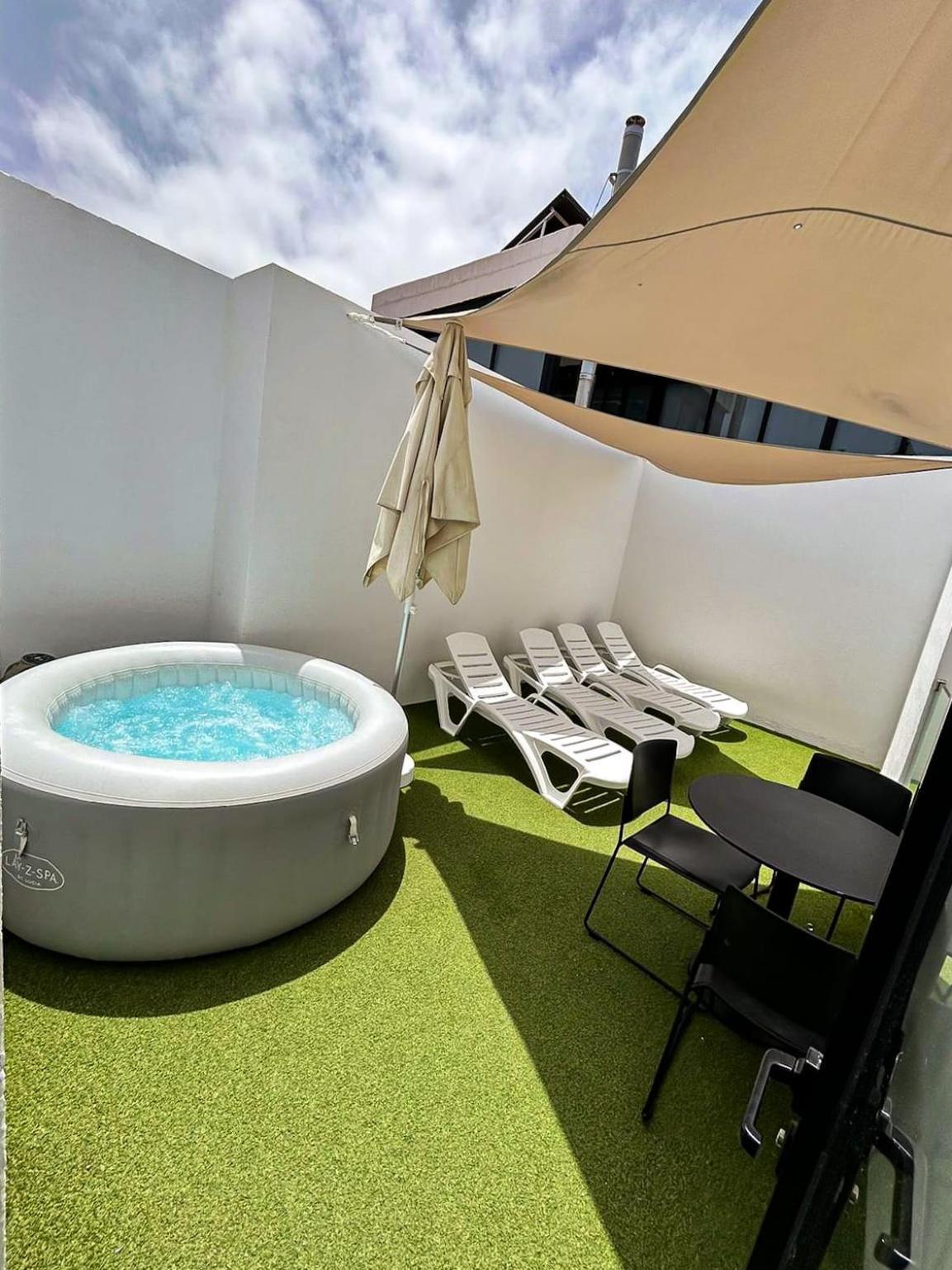 Suite Capsule Terrace