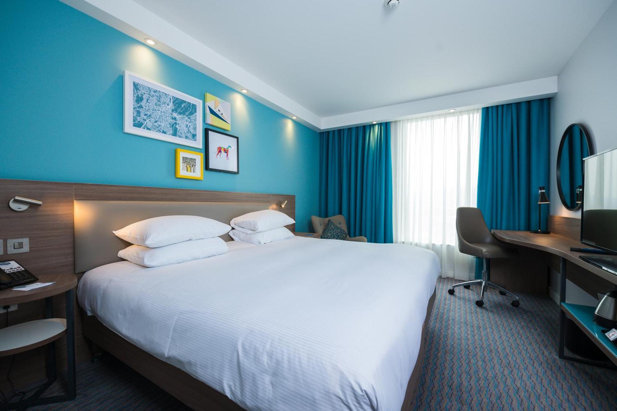 Kamer met Queensize Bed