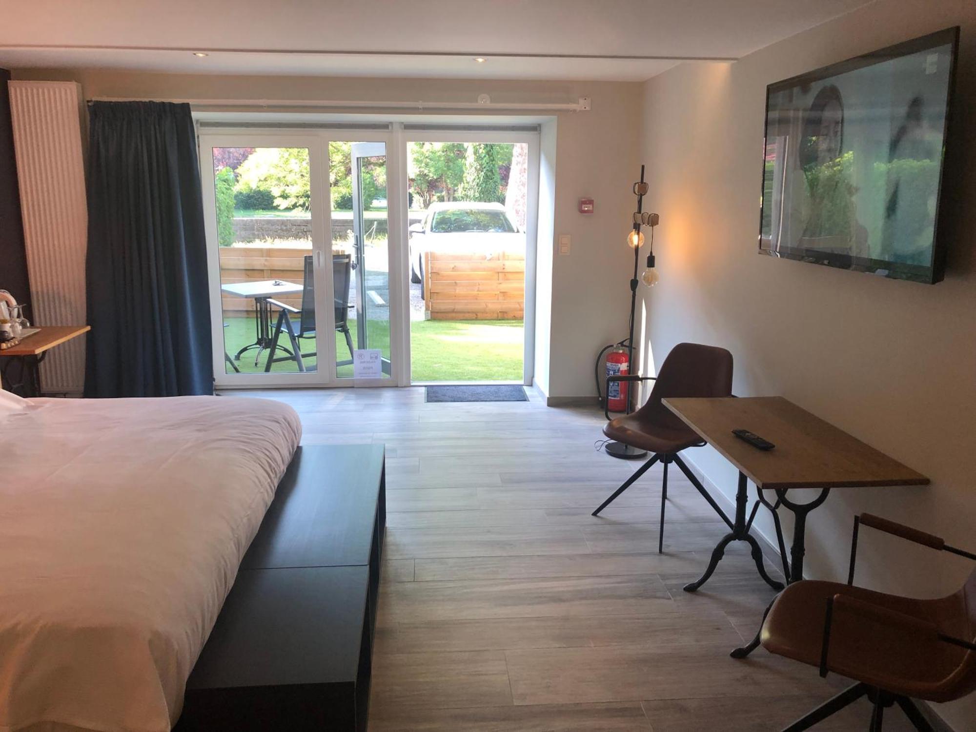 Superior King Room