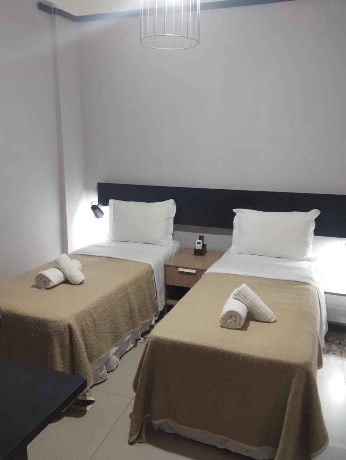 Twin Room,1566925835:JPEG