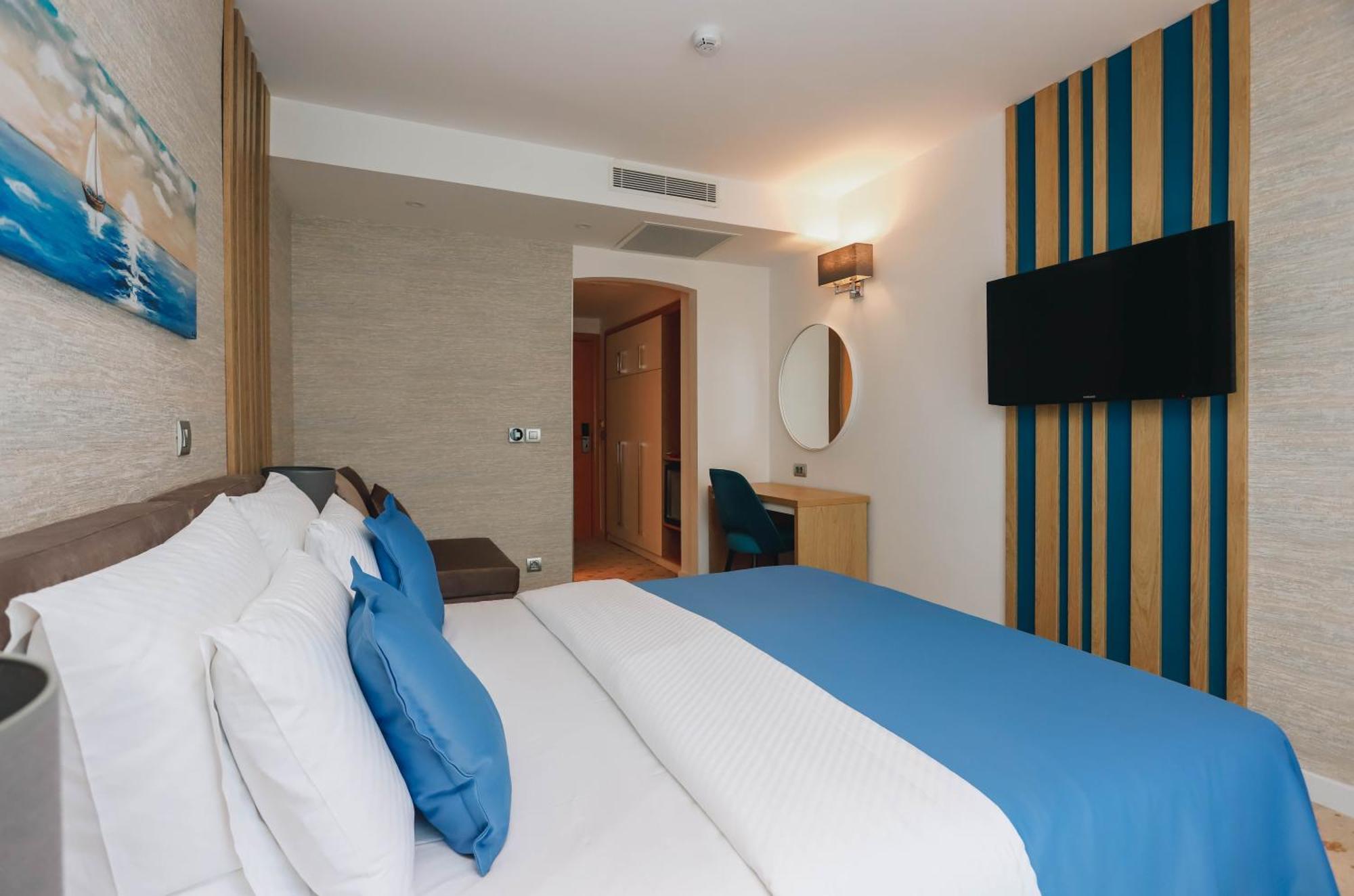 Standard Double or Twin Room Plus