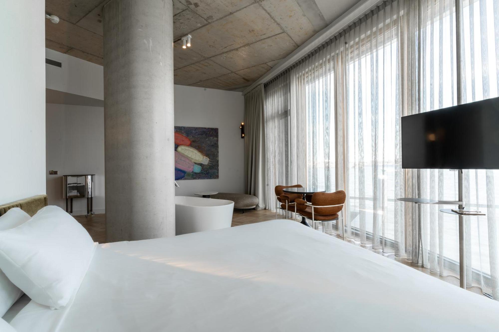 Suite Riverfront View