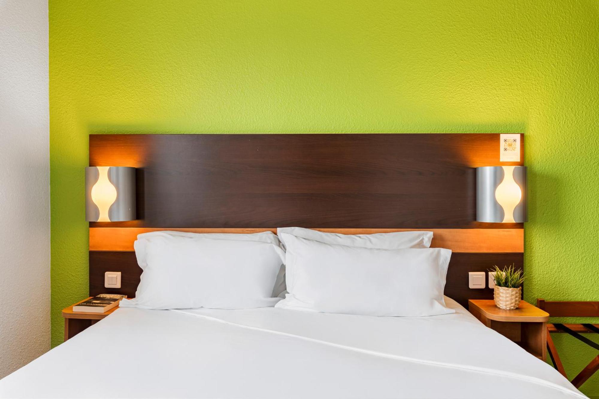 Superior Double Room,1590337877:JPEG