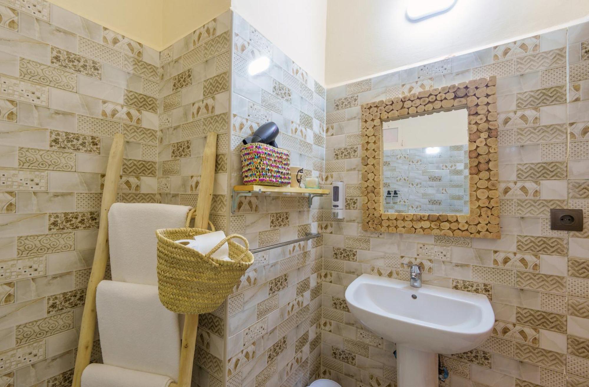 Triple Room Private Bathroom