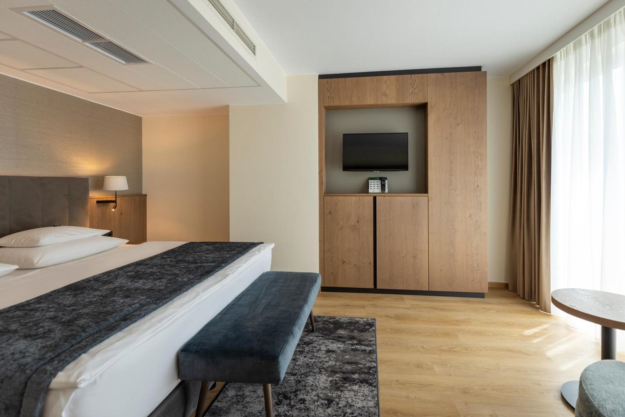 Suite City View