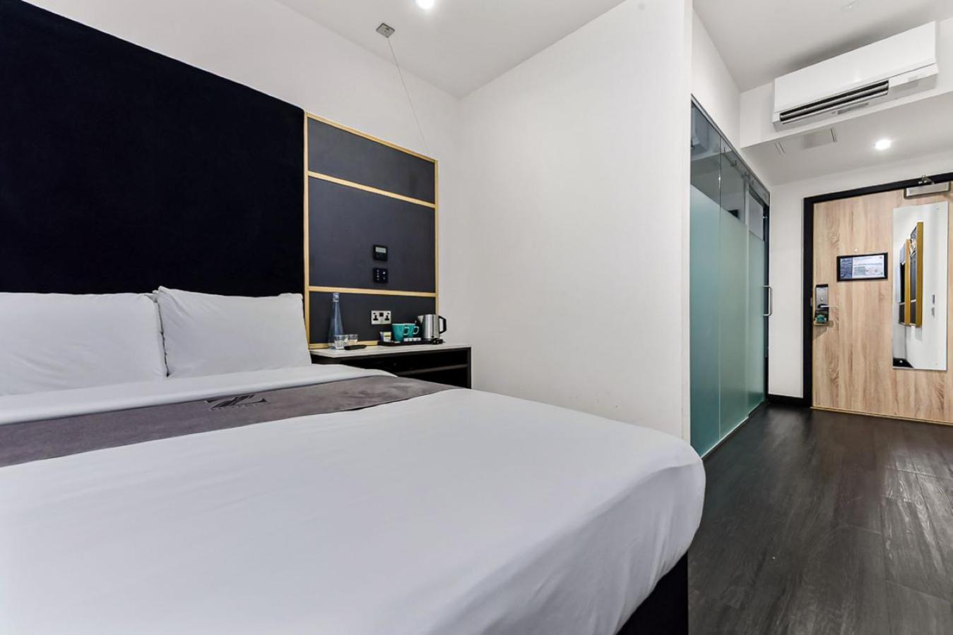 Double Room Disability Access Without window