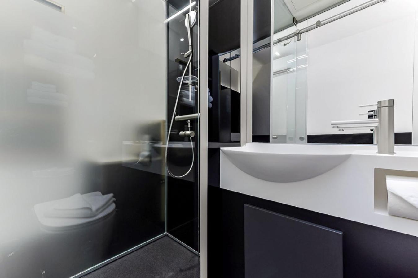 Double Room Without Window