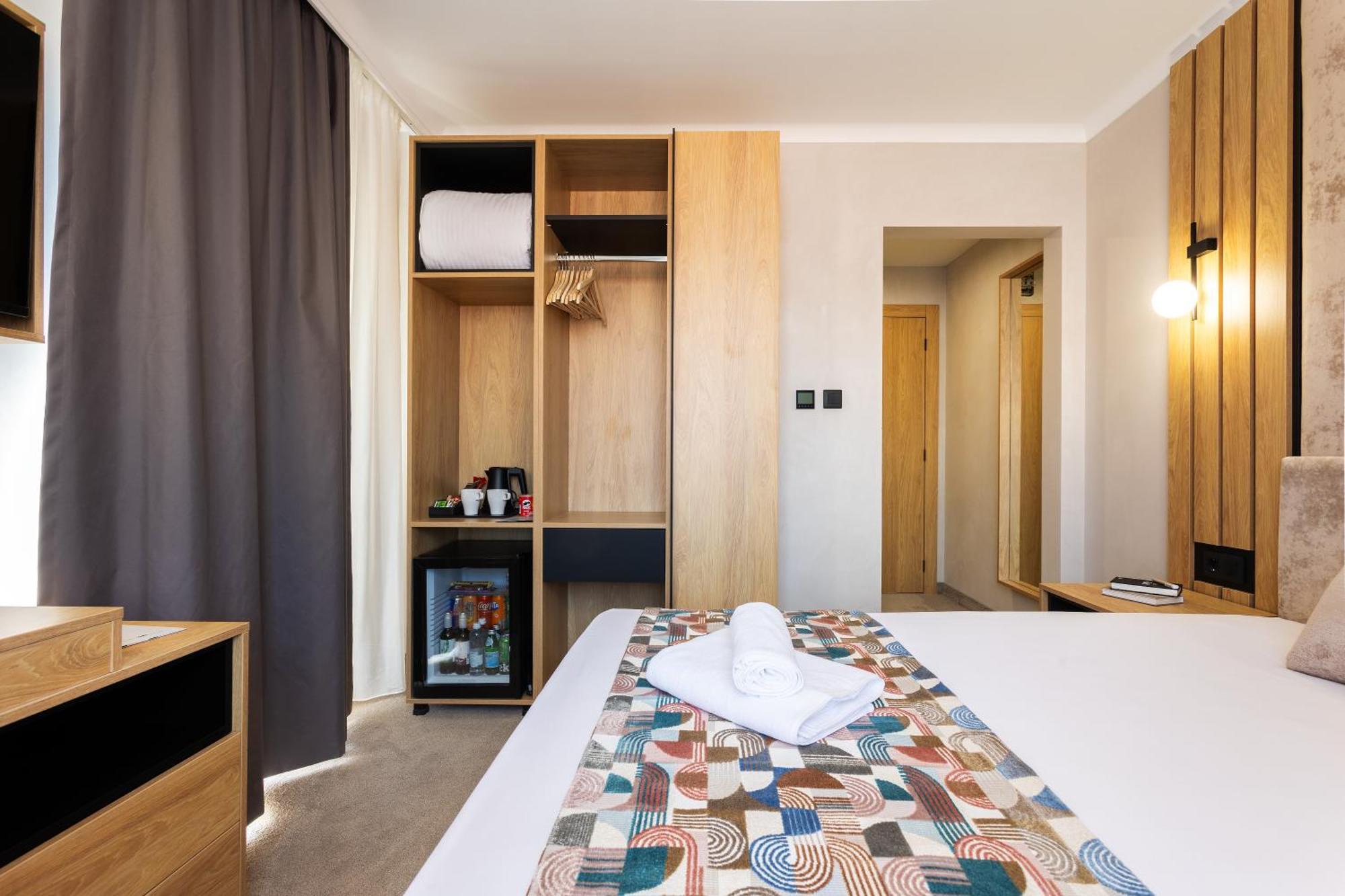 Single Room