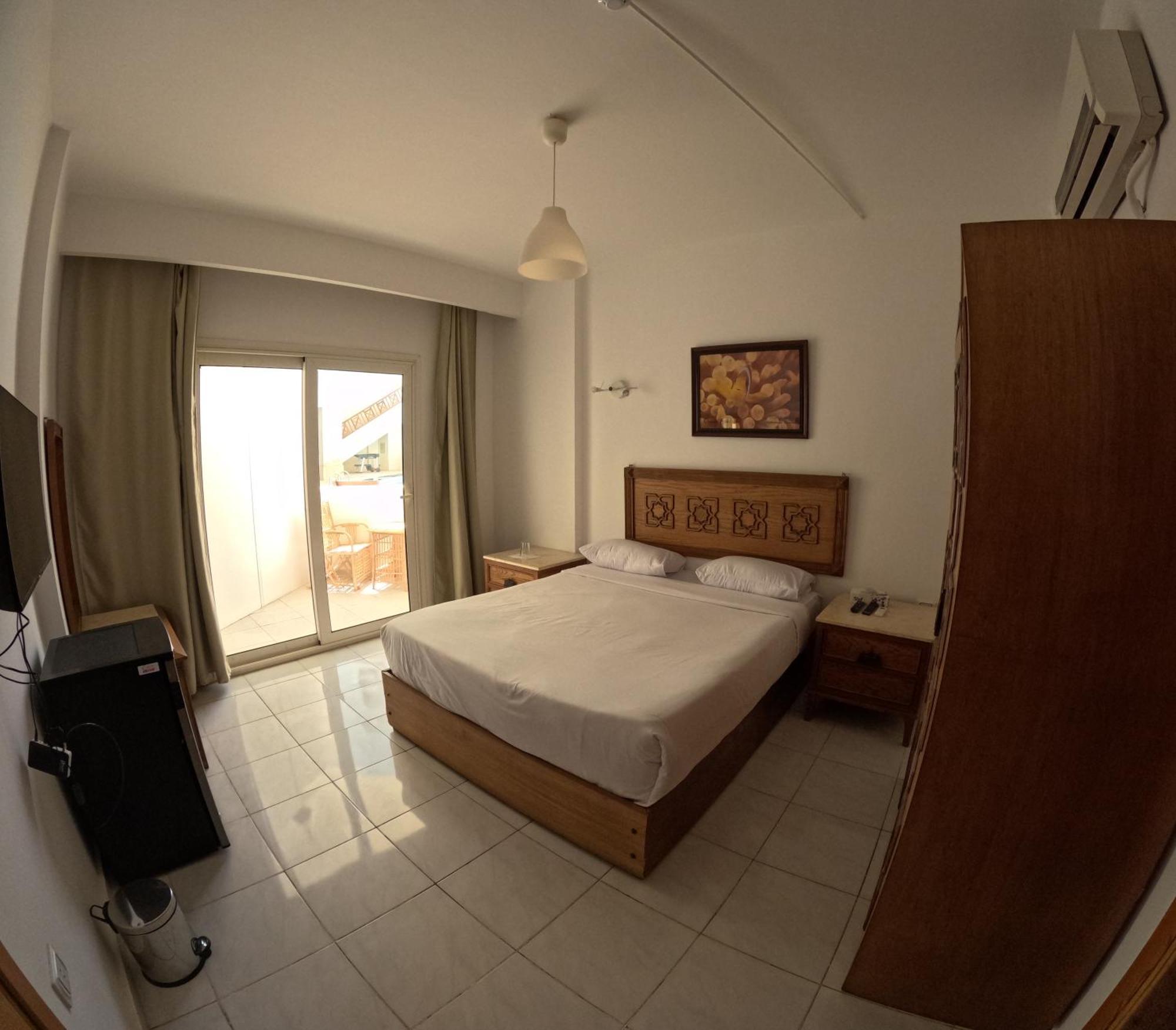 Economy Single Room