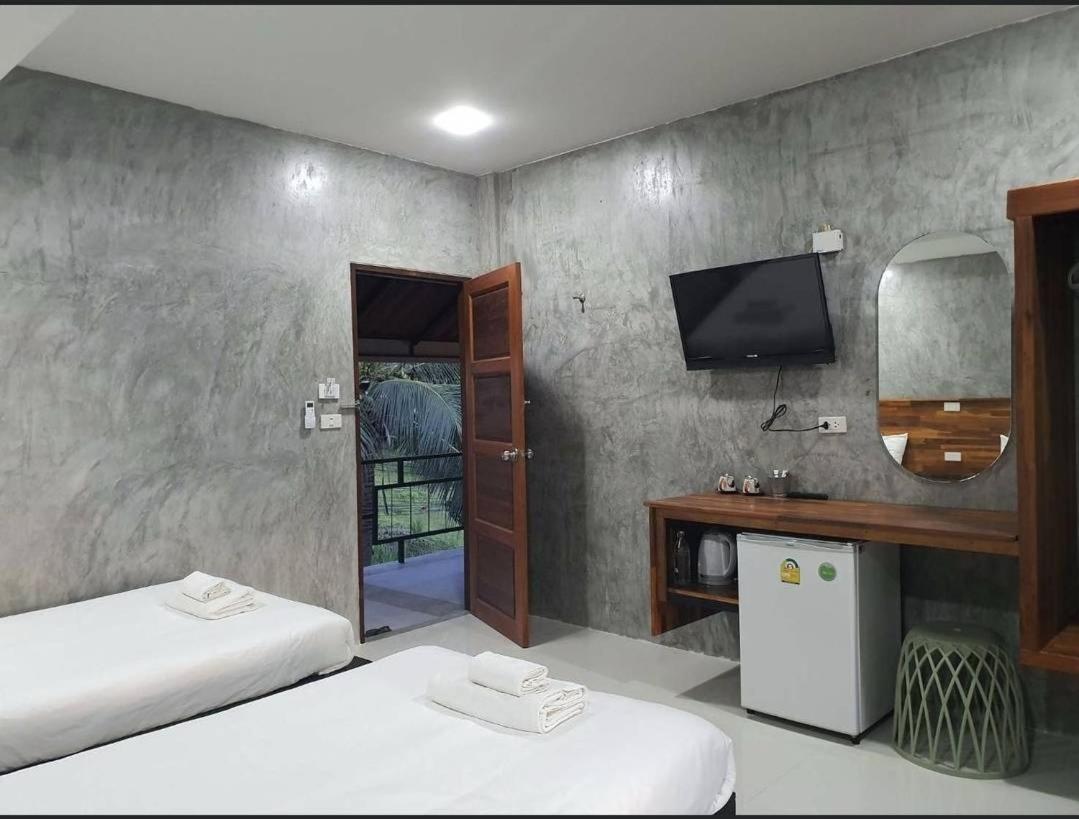 Deluxe Twin Room Sea View