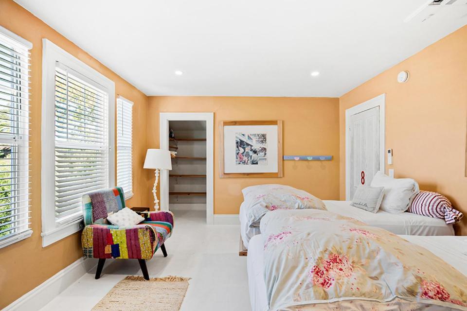 Two-Bedroom House,1613476125:JPEG