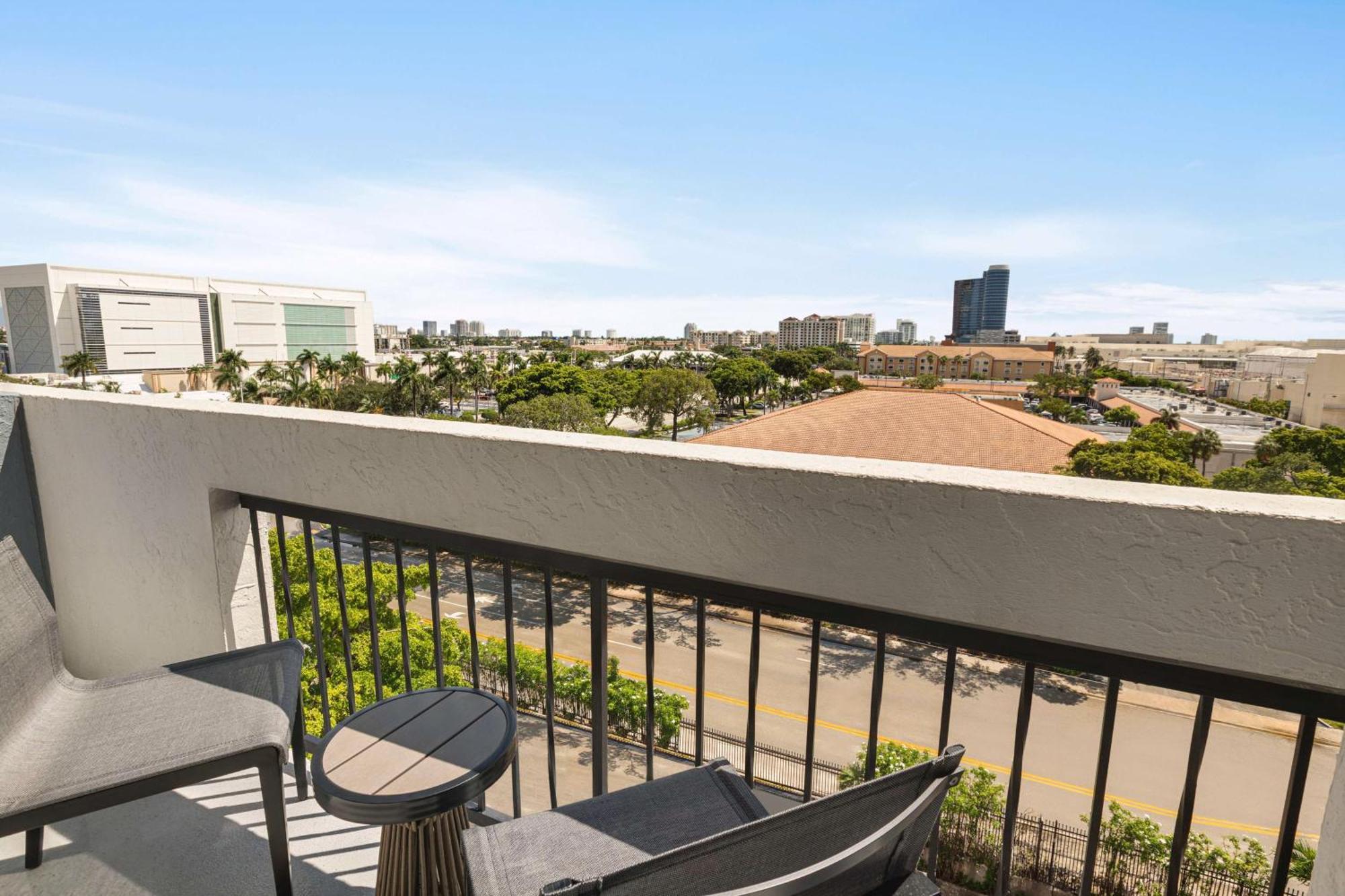 Two Room King Suite with Balcony,1629893595:JPEG