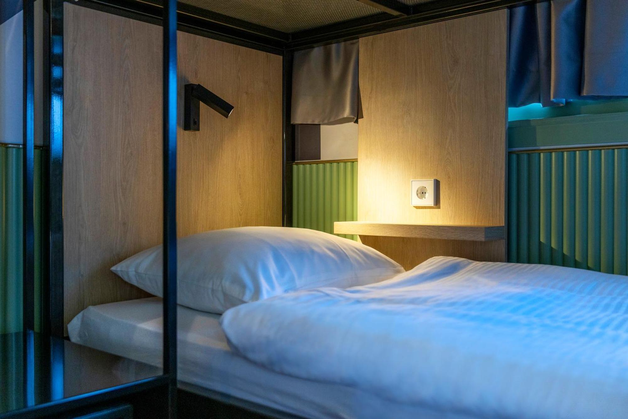 Quadruple Room,1631462416:JPEG
