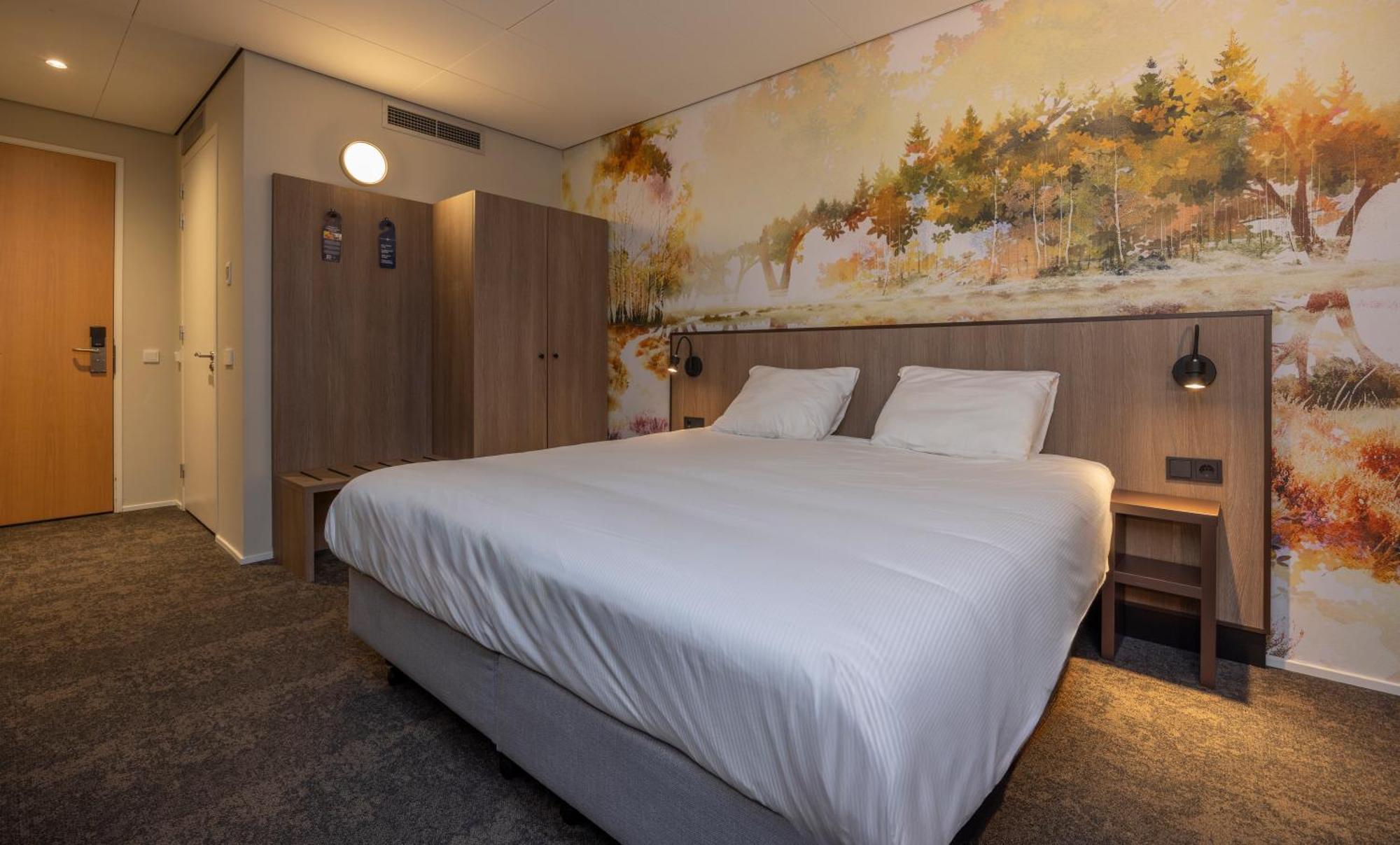 Deluxe Double Room French Balcony
