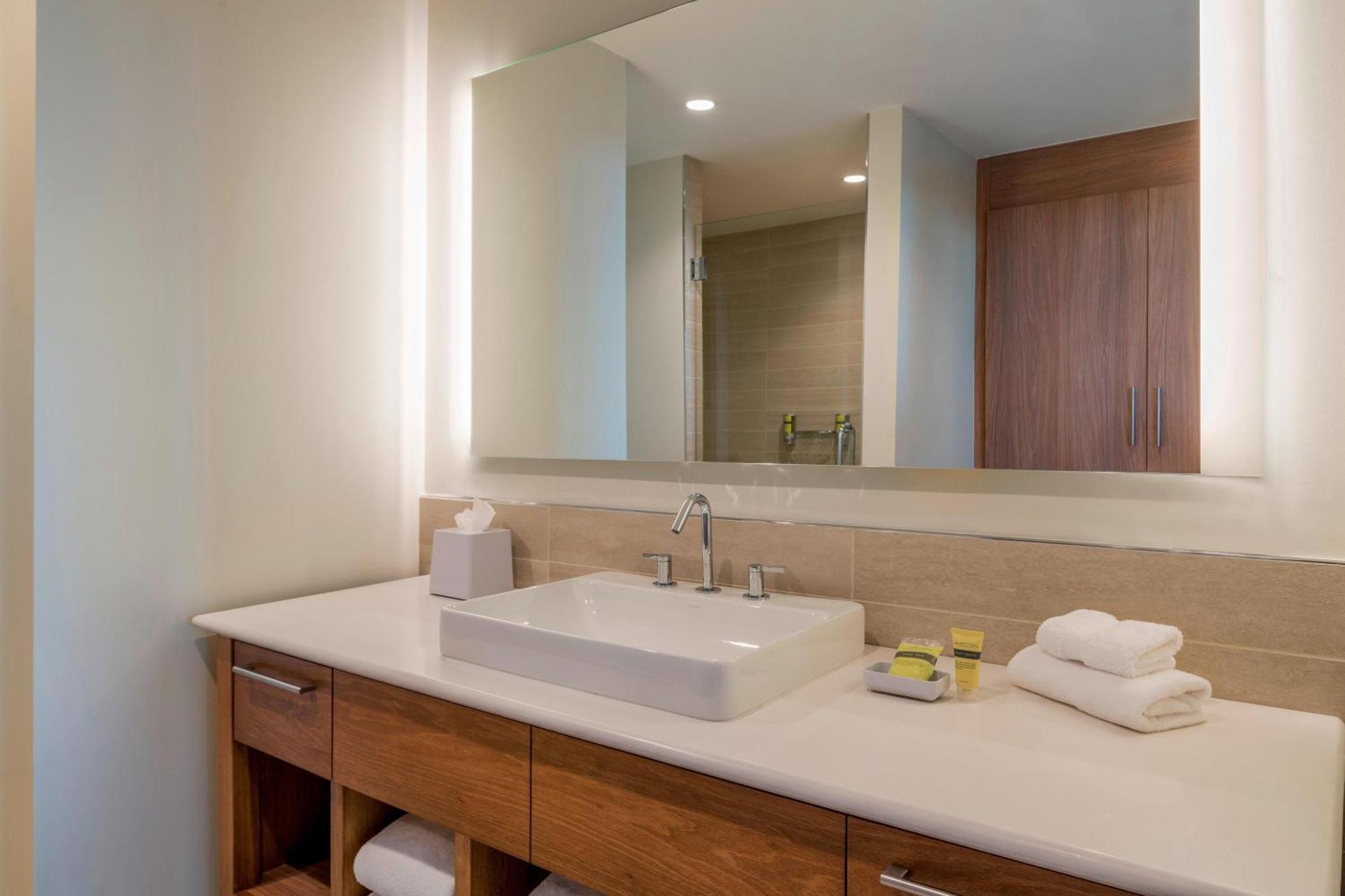 Flagler Suite, 1 Bedroom Larger Suite, 1 King
