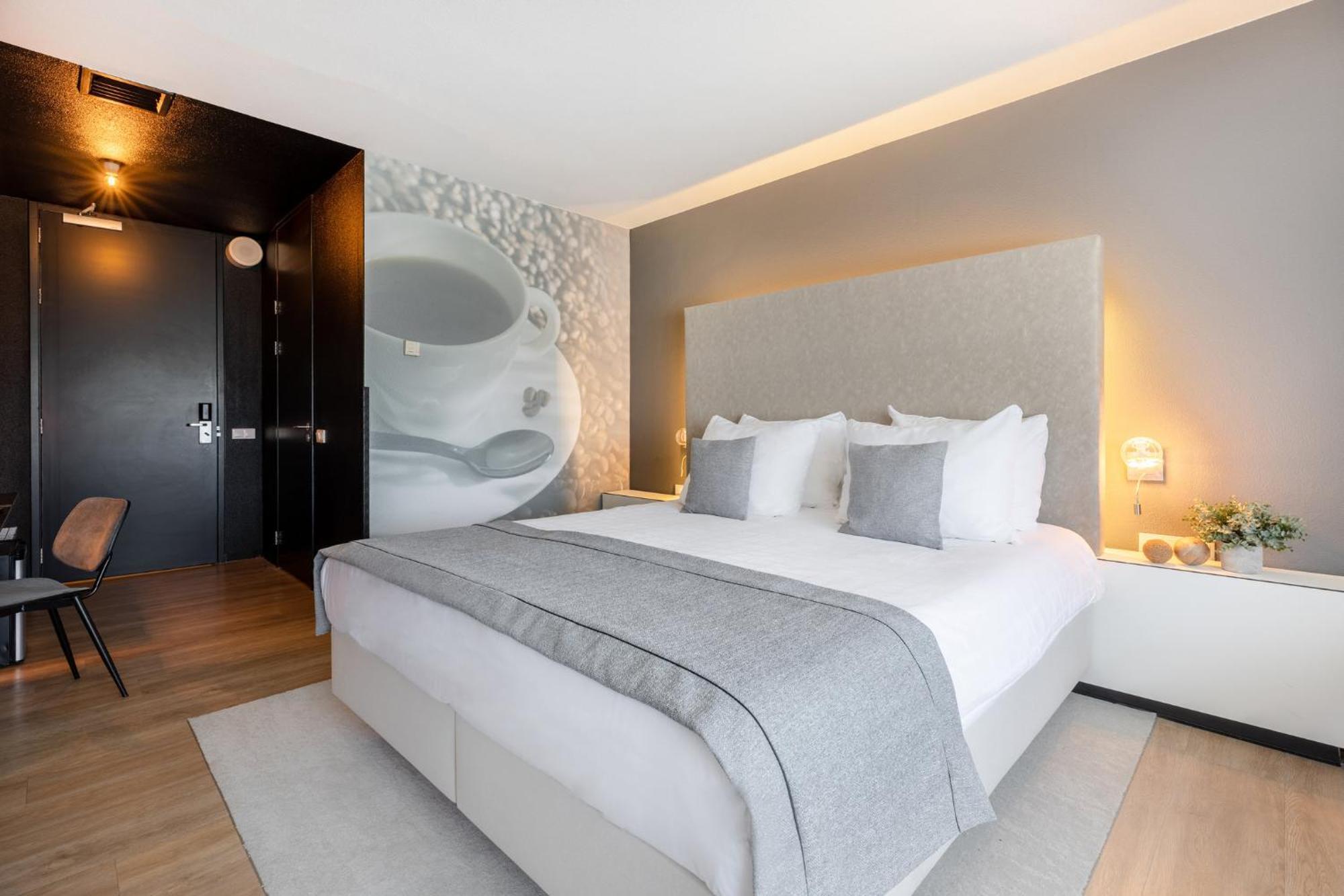 Standard Room Two Single Beds