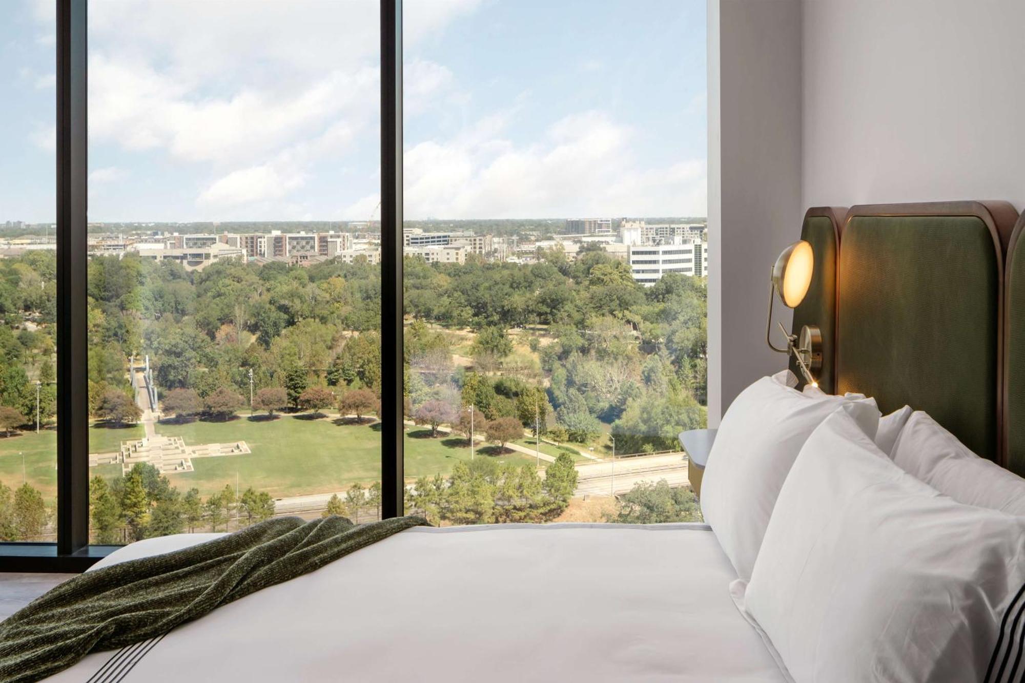 One-Bedroom Bayou Park Suite