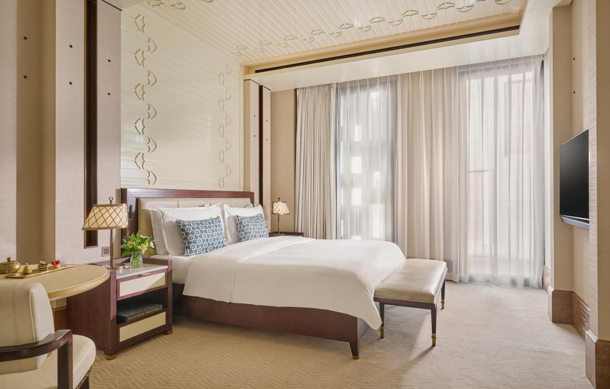 Deluxe Room King,1747040488:JPEG