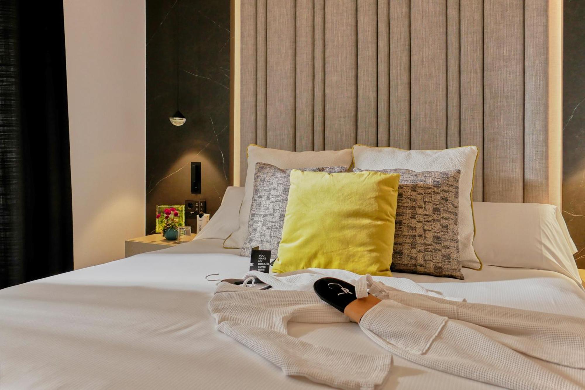 Exterior Double or Twin Room Aduana Street,1659455153:JPEG