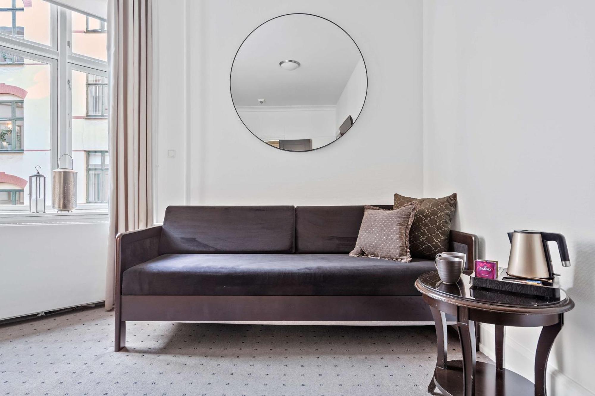 Habitación Superior con cama extragrande y sofá cama - No fumadores