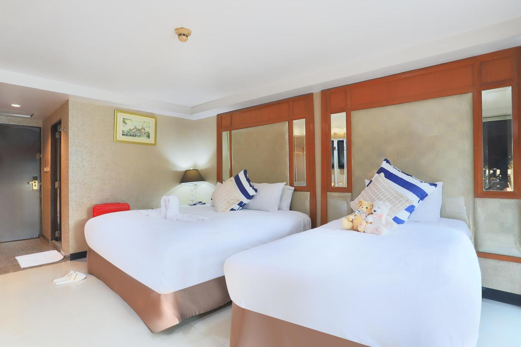 Grand Deluxe Double or Twin Room