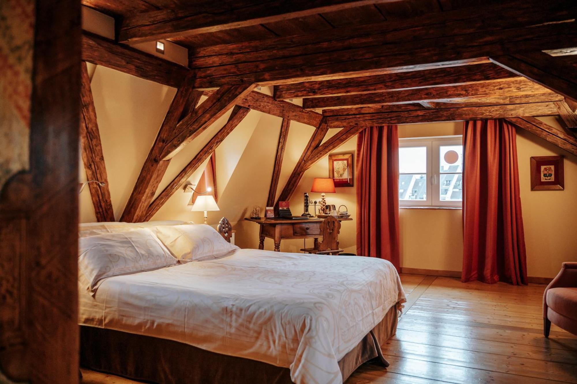 Junior Suite,1758558351:JPEG