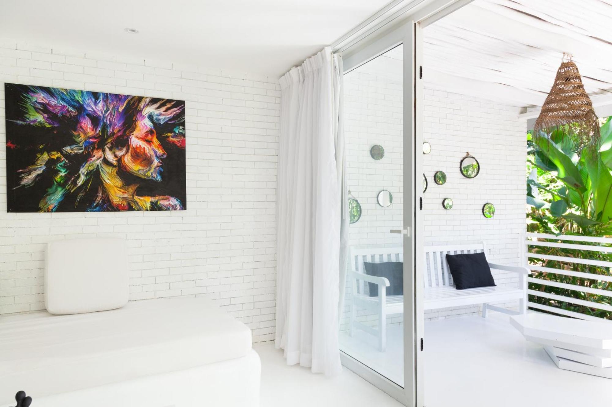 Ocean Front Suite
