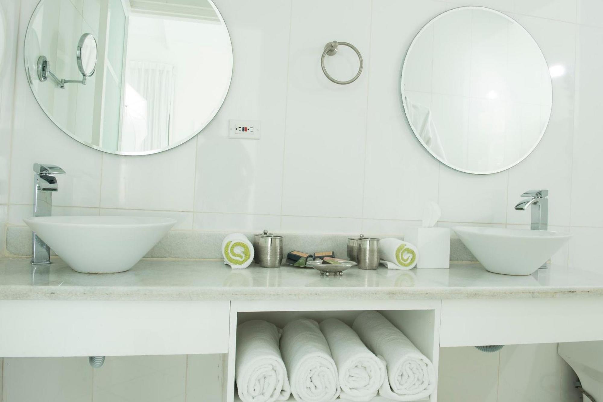 Le Cameleon Suite