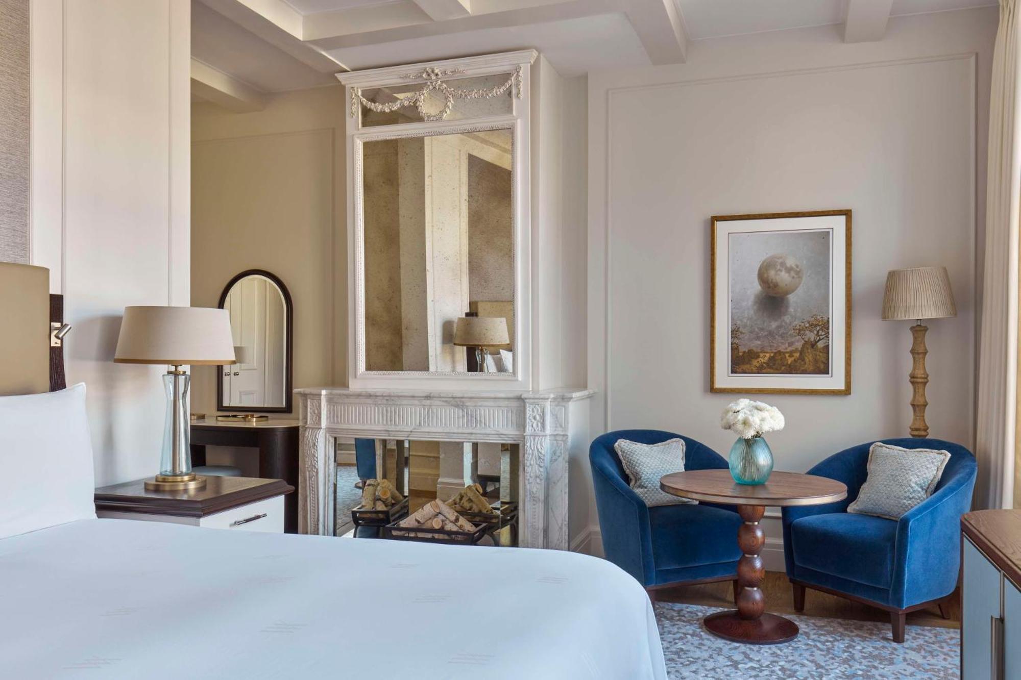 Suite met 1 Slaapkamer met Kingsize Bed en Uitzicht op de Gracht