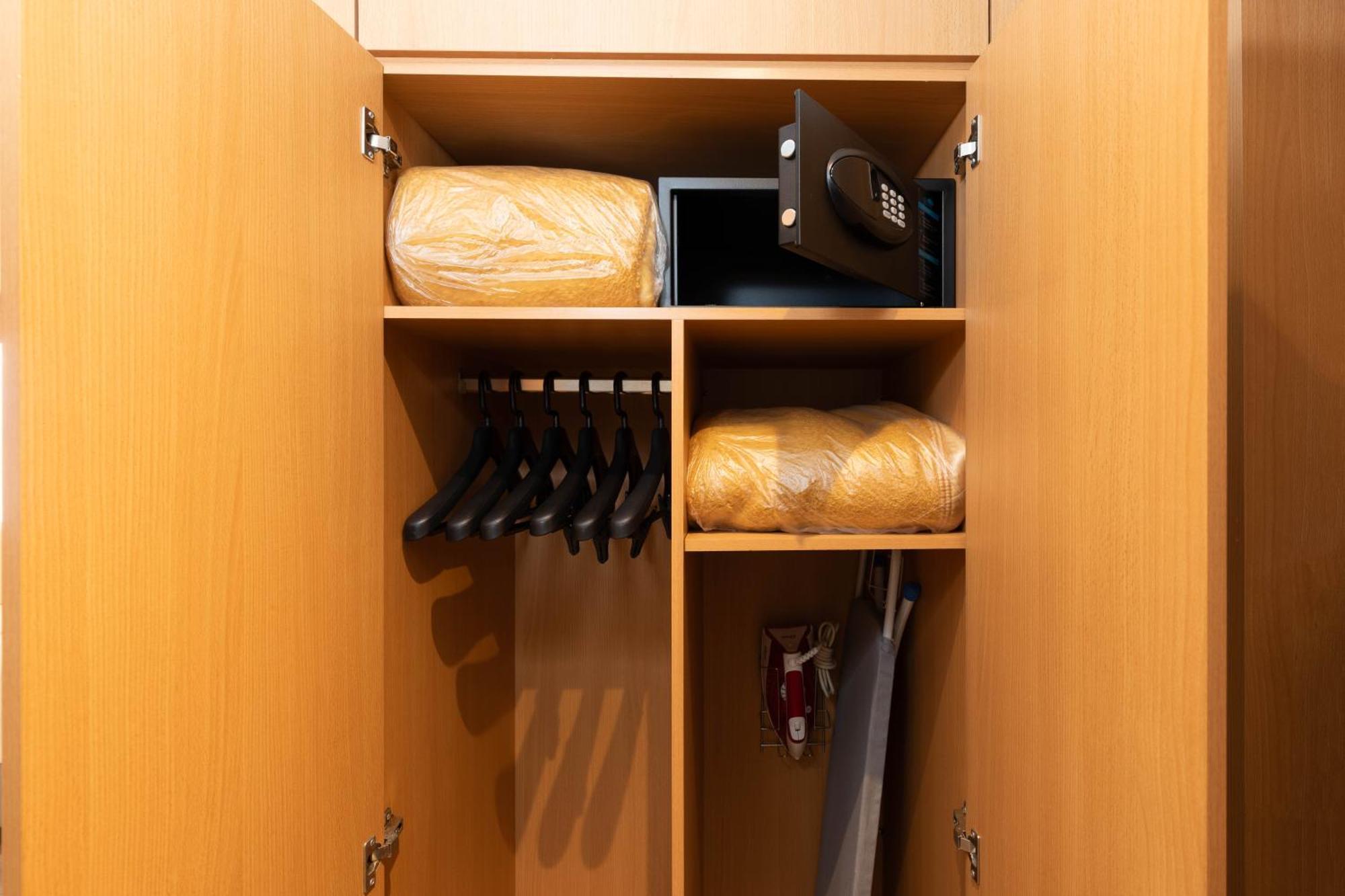 Standard King Room,1667431392:JPEG