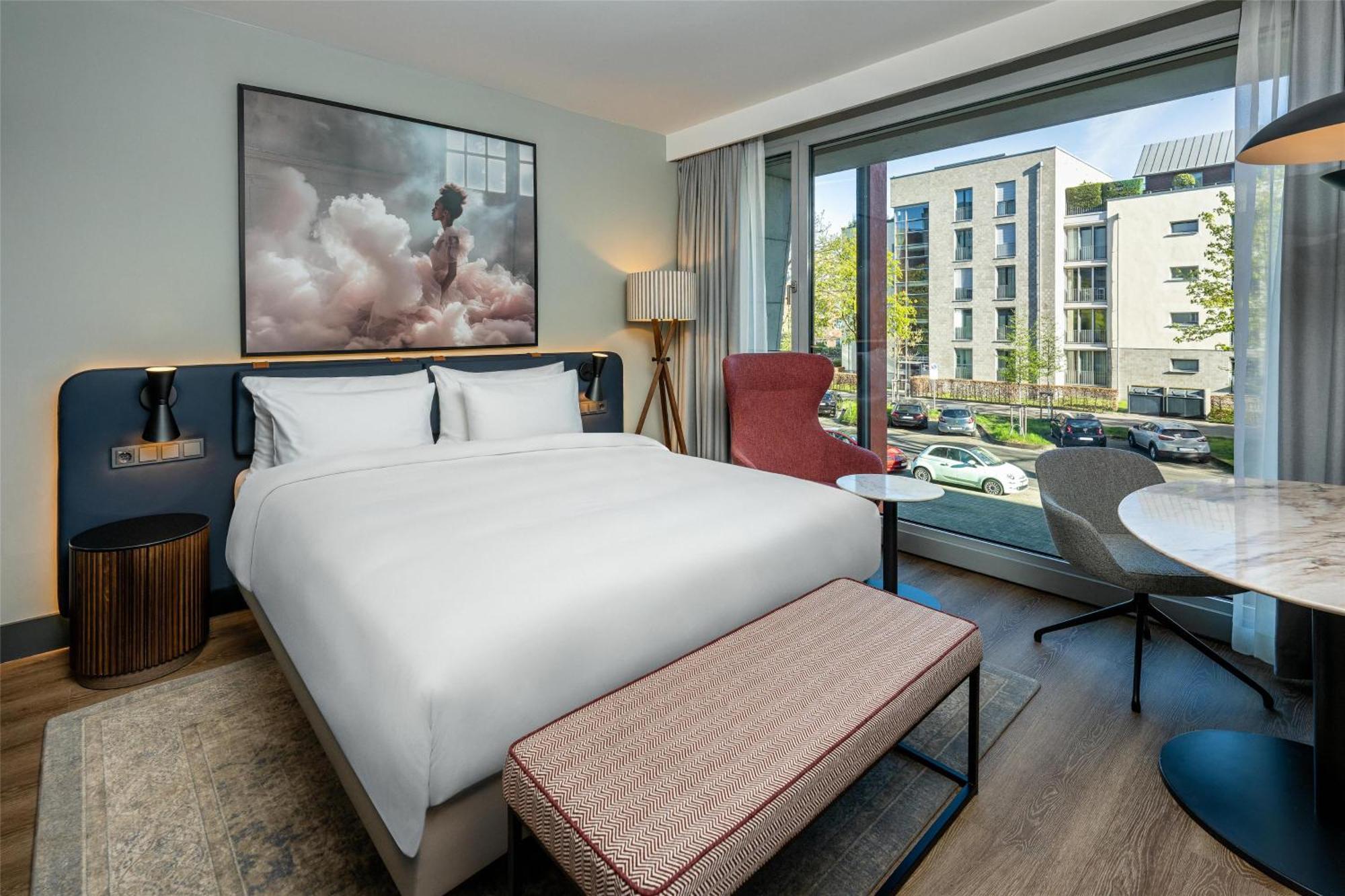 Standard Room,1668048478:JPEG