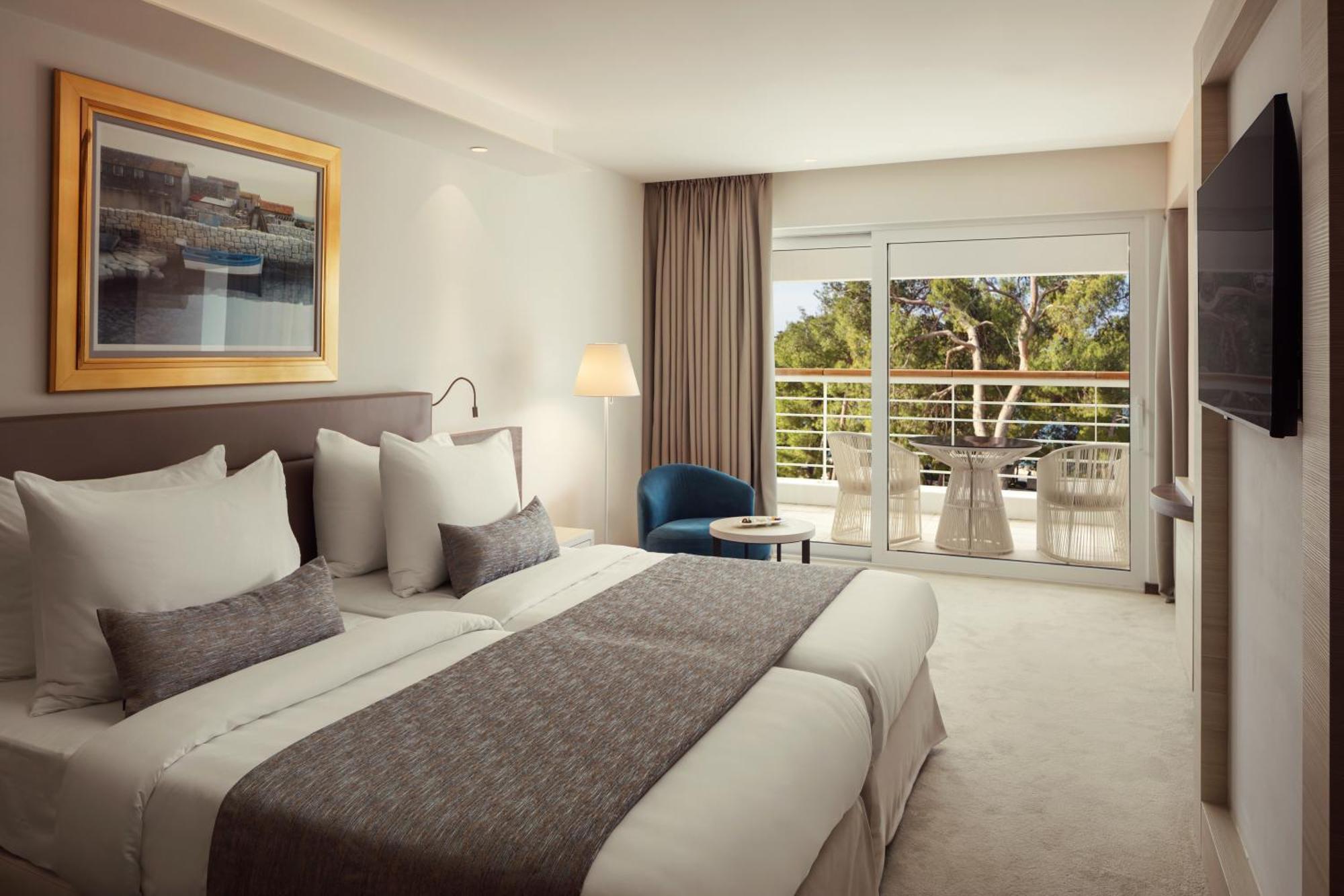 Superior Double Room Balcony Sea Side