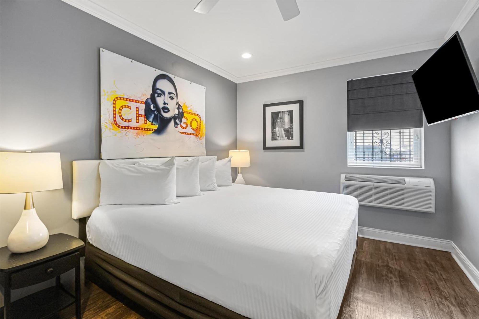 Double Room with Roll-in Shower - Disability Access/Non-Smoking
