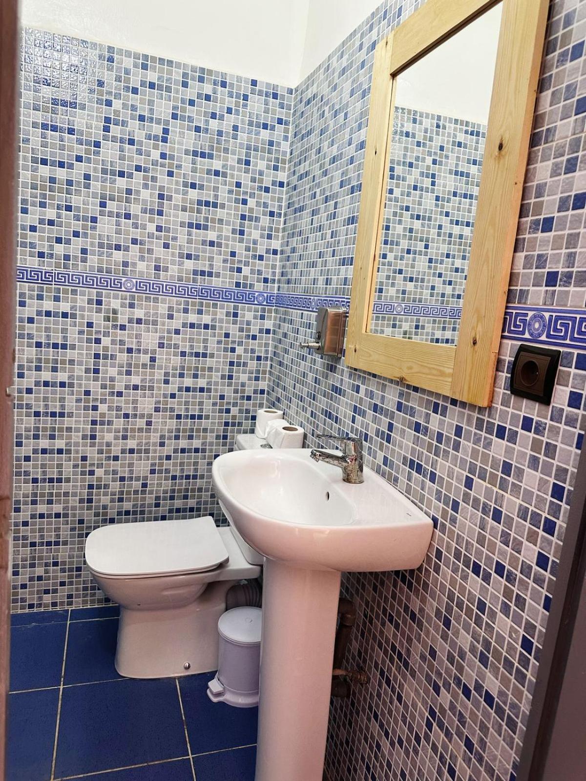 Triple Room Private External Bathroom