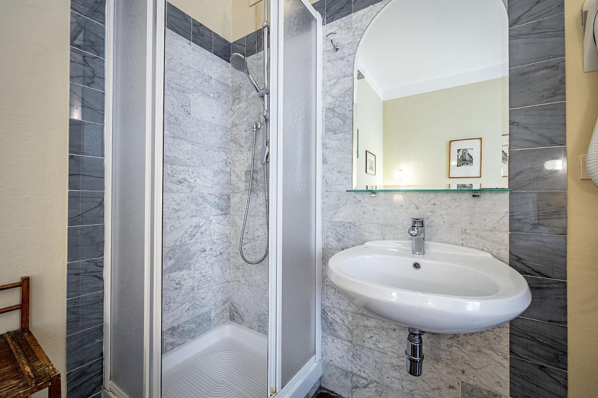 Double Room Private External Bathroom
