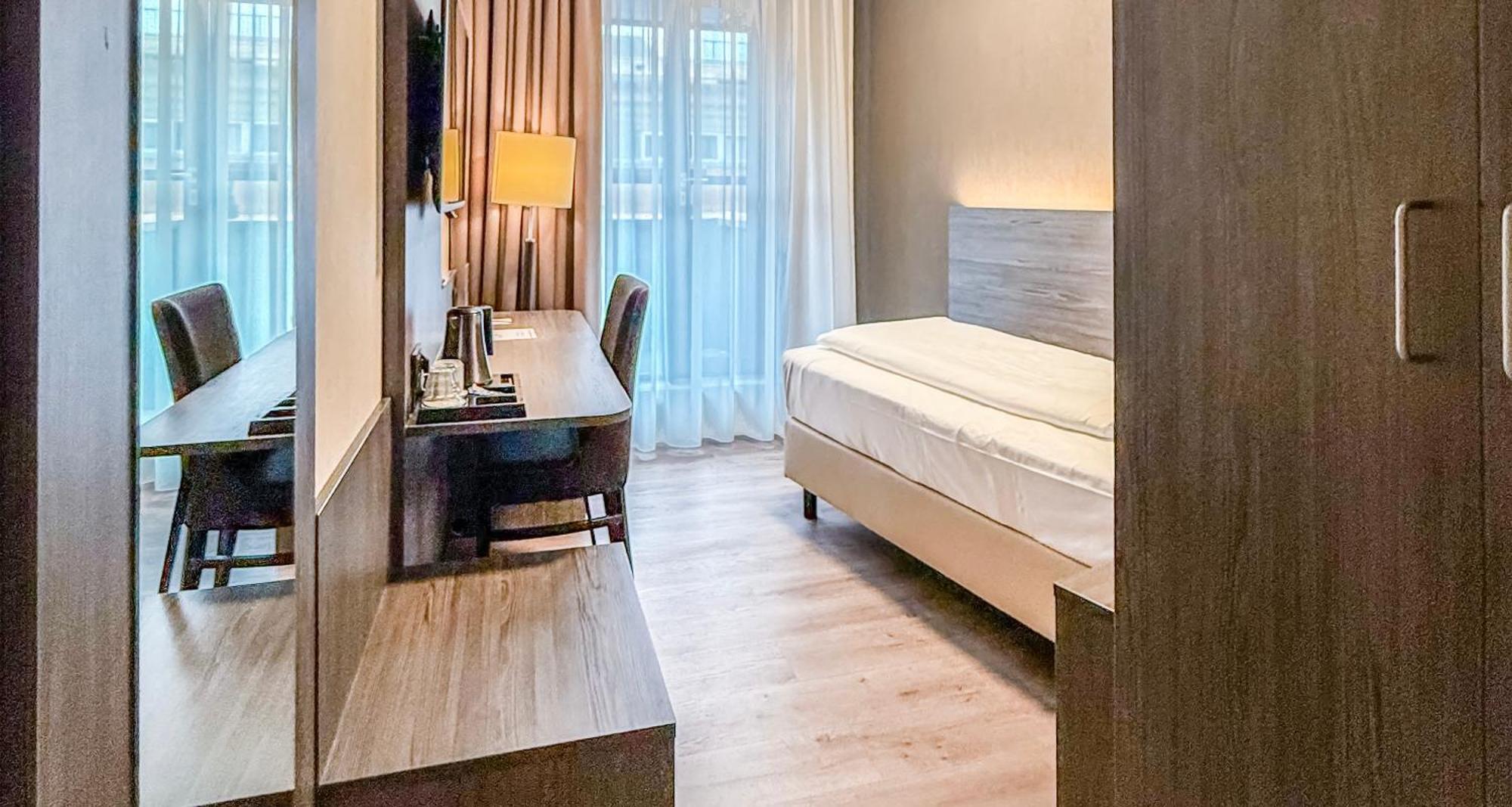 Single Room 1 single bed