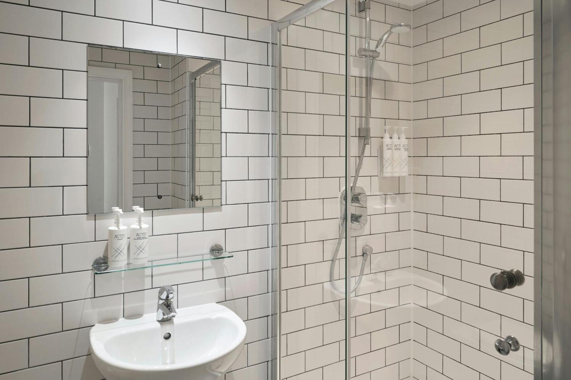 Standard Twin Room,1691980206:JPEG