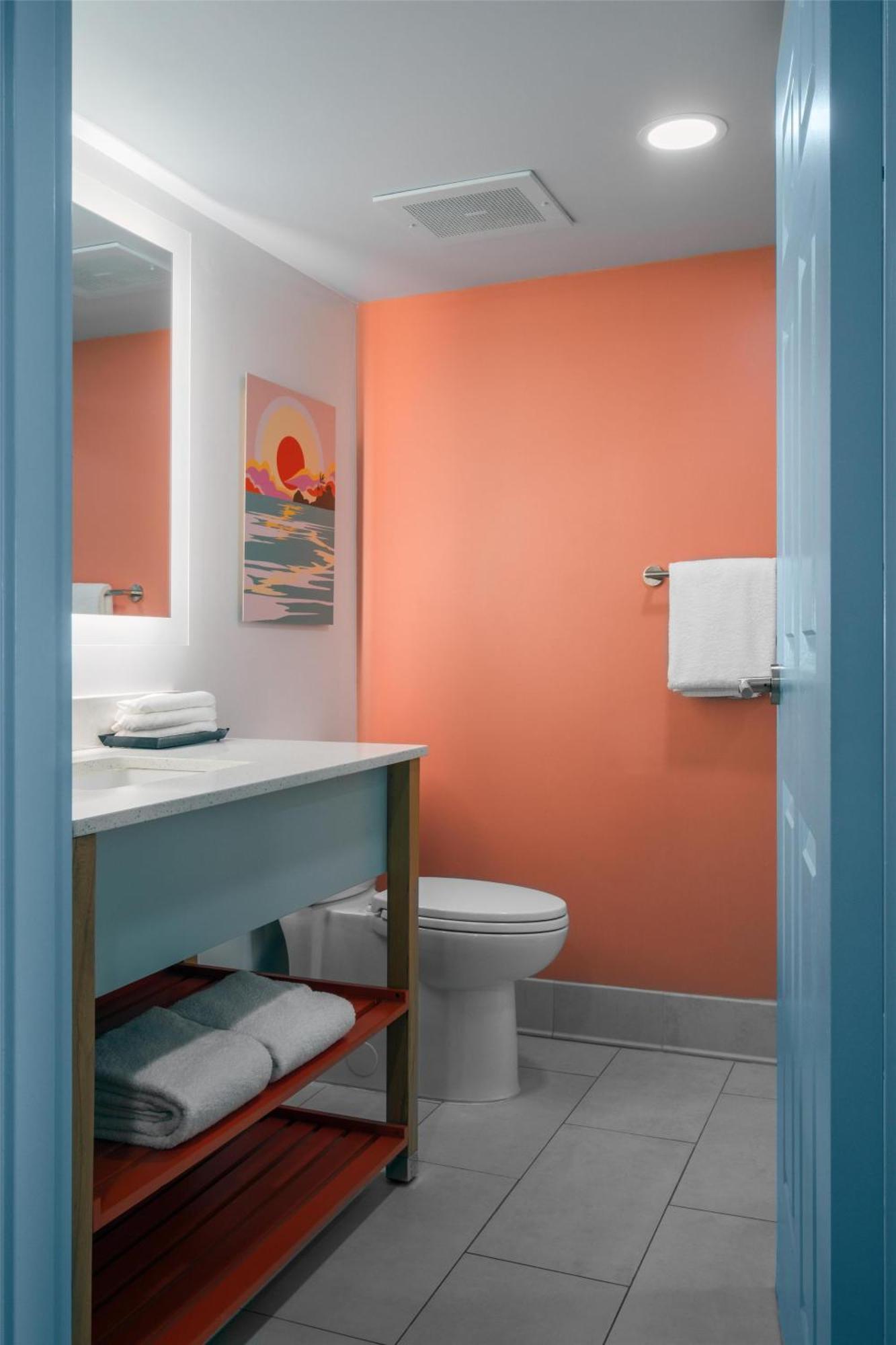 Queen Room with Two Queen Beds, Kitchenette and Ocean Front View,1694553780:JPEG