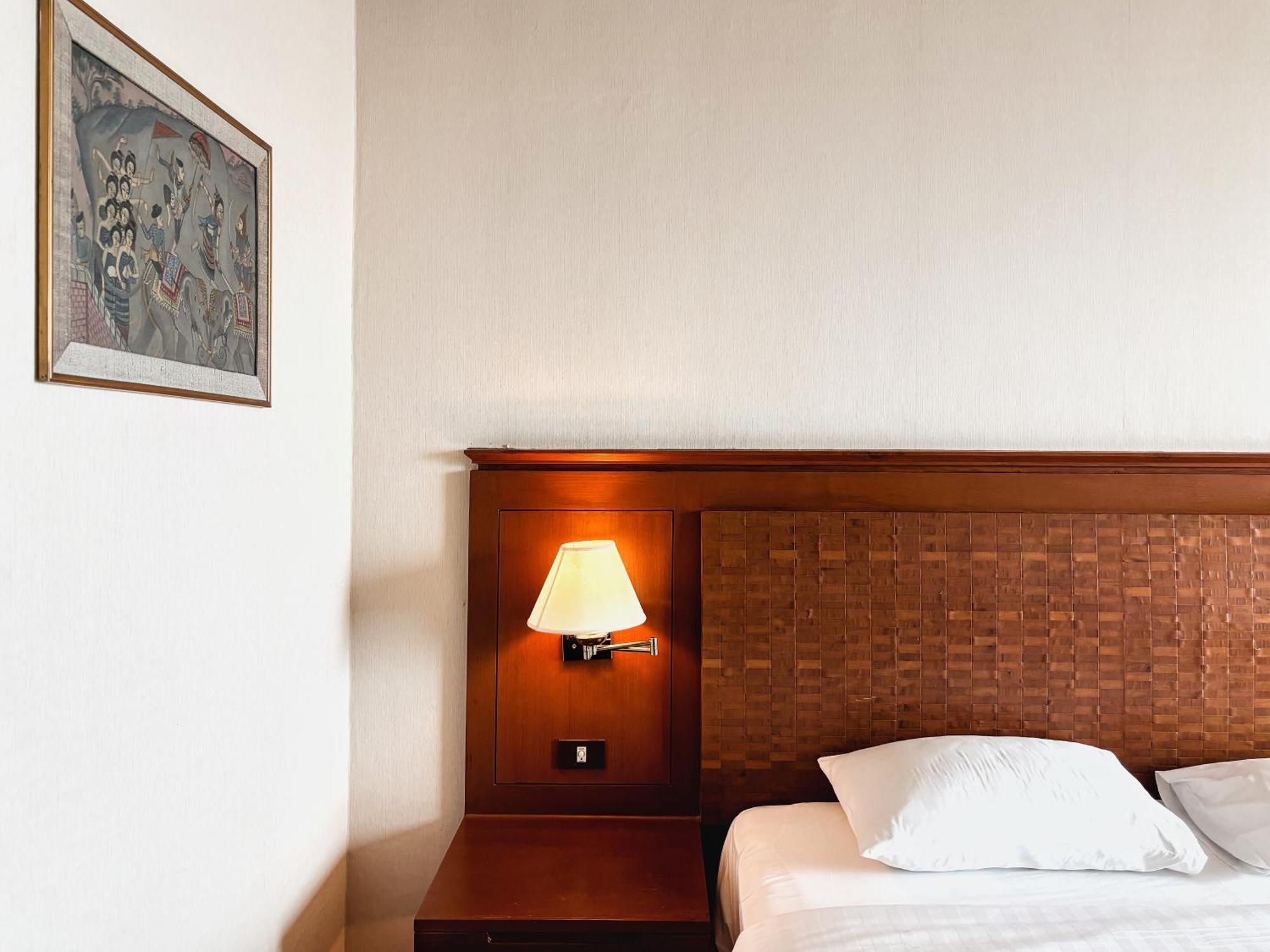 Deluxe Double or Twin Room,1697866430:JPEG