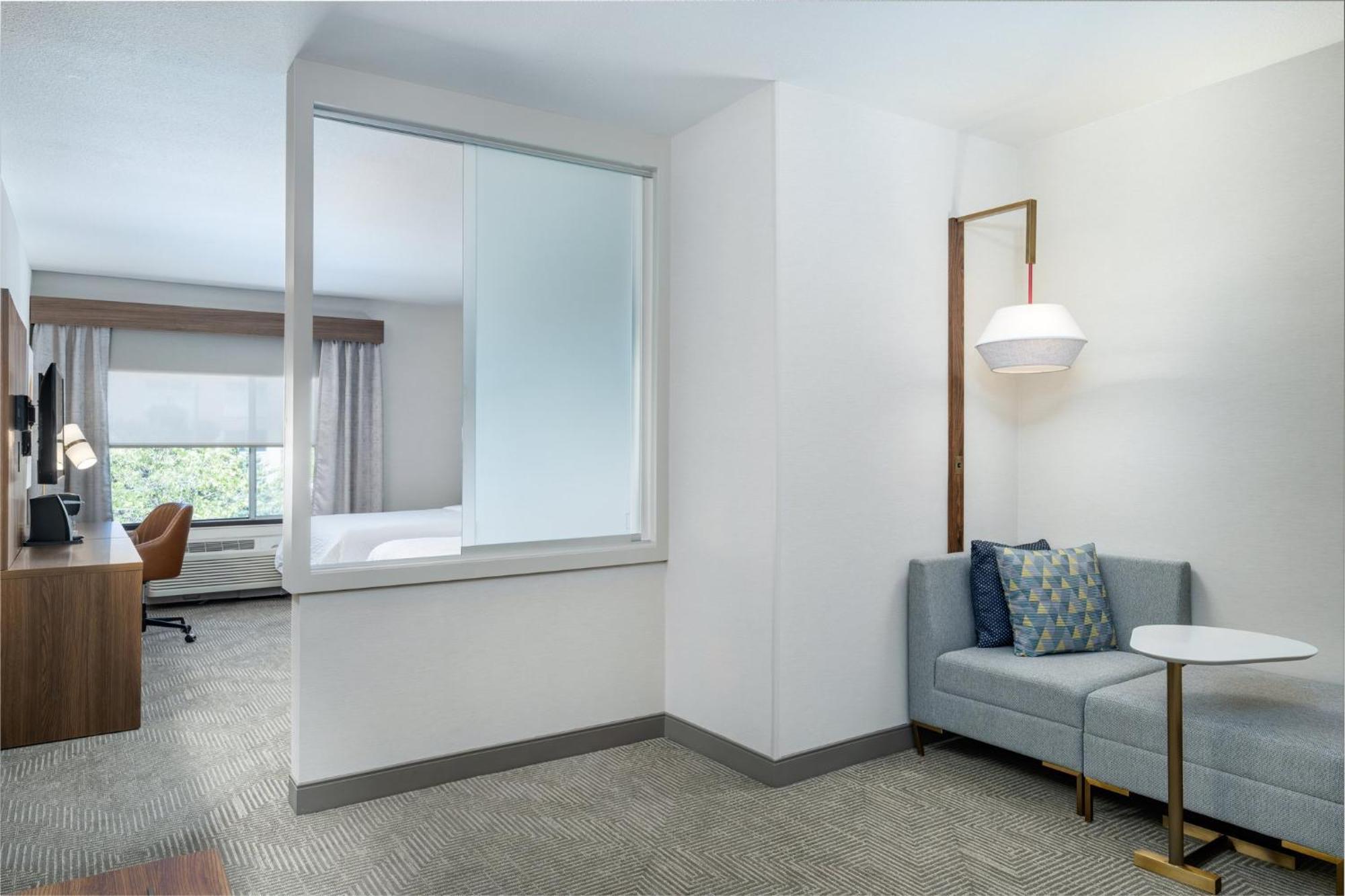 Premium Room,1697943846:JPEG