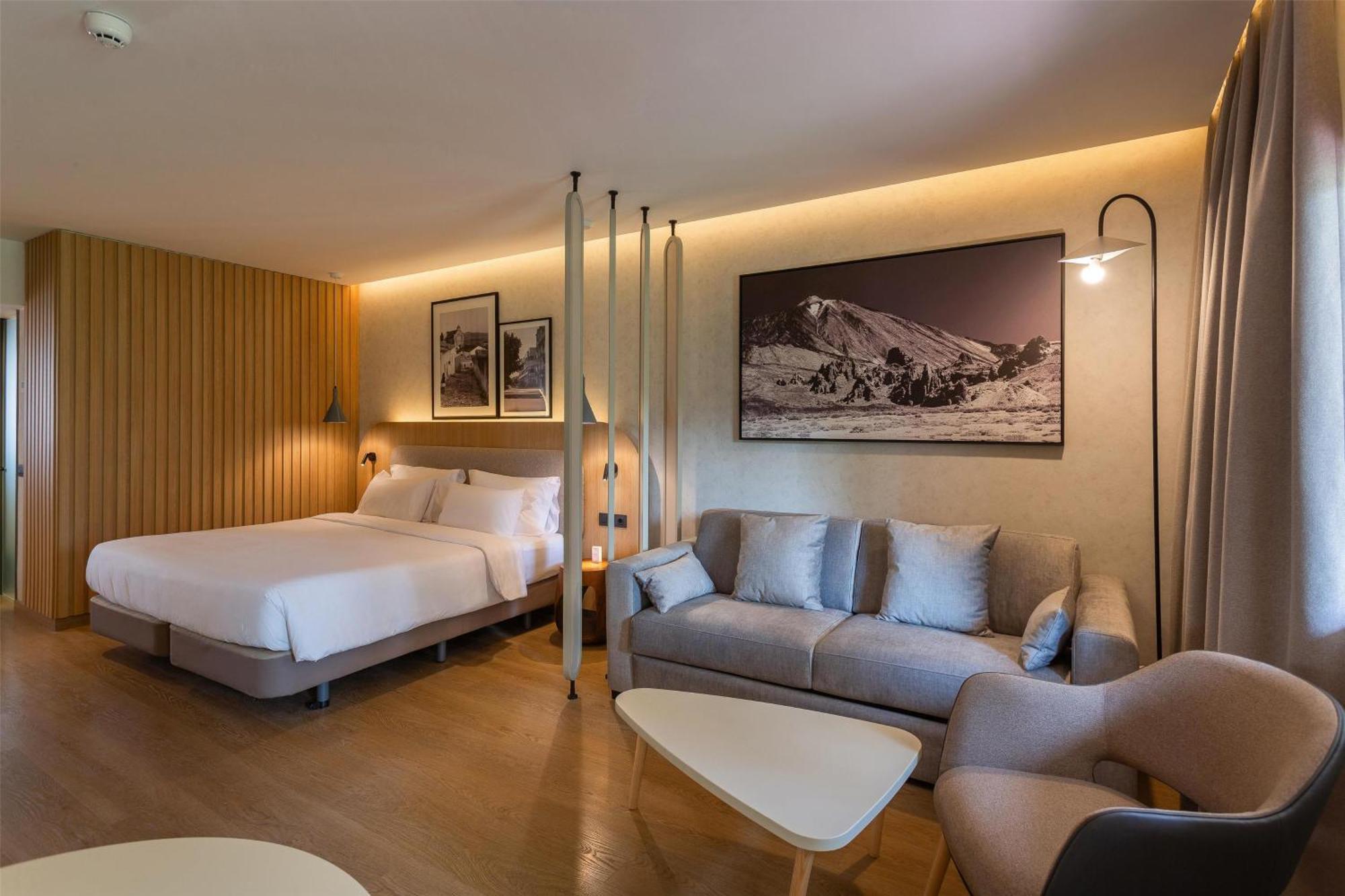 Junior Suite Balcony