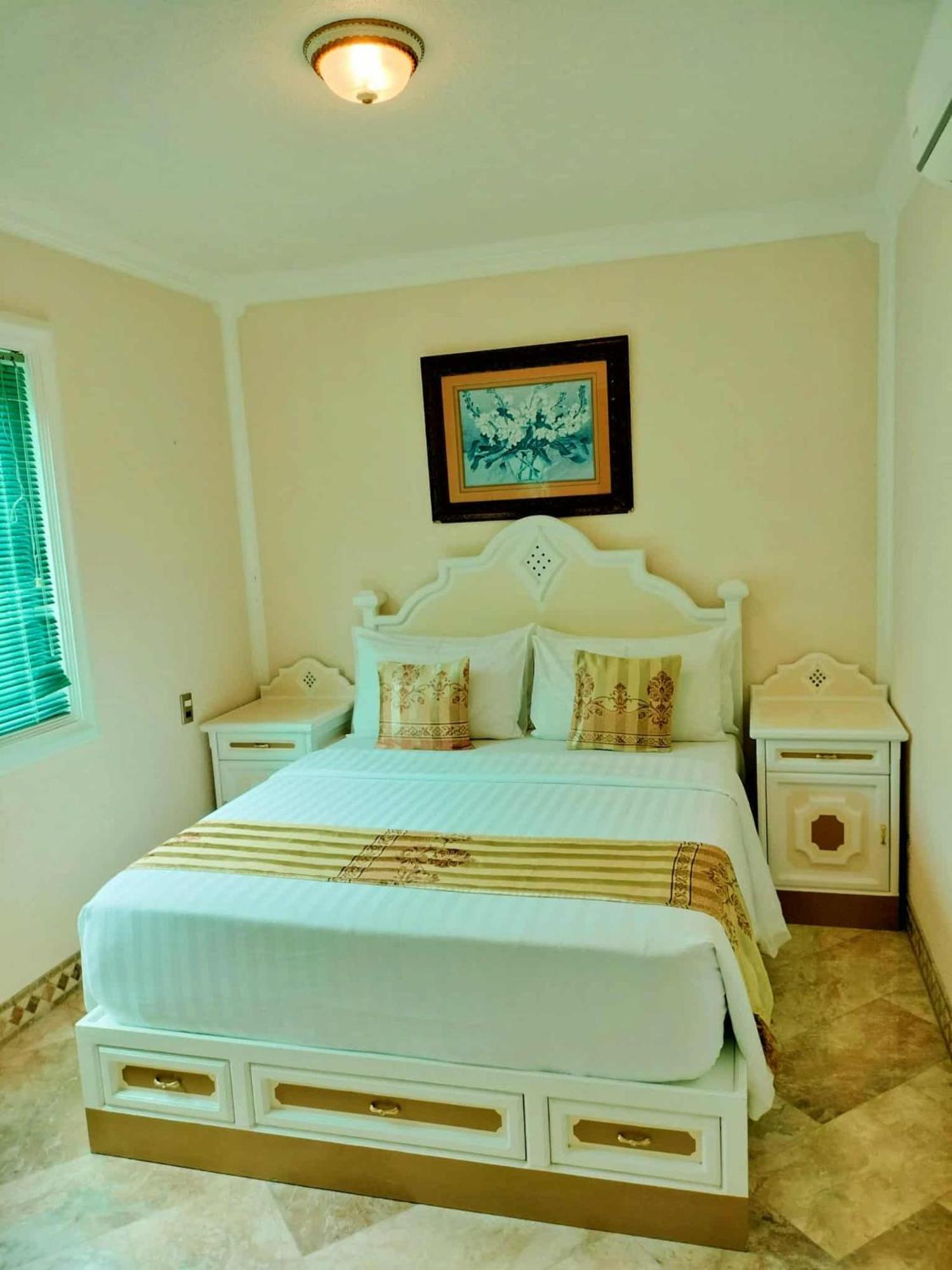 Family Suite,1703552880:JPEG