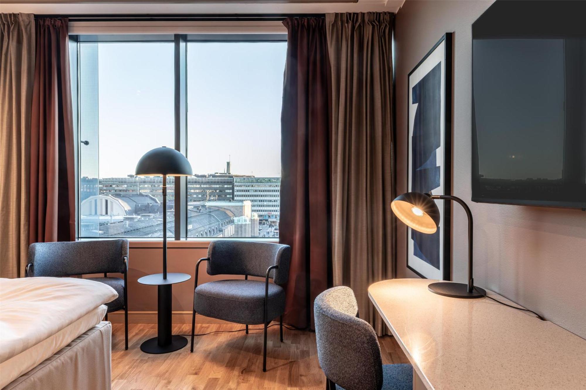 Superior Plus King Room