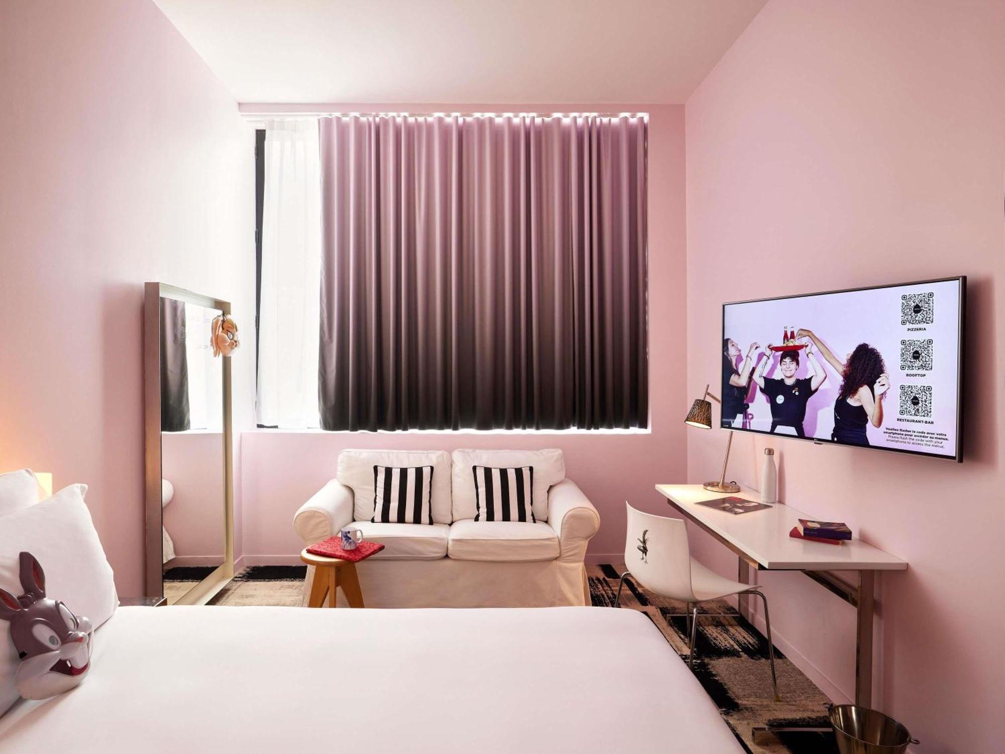 Large Mama Double Room,1717081407:JPEG