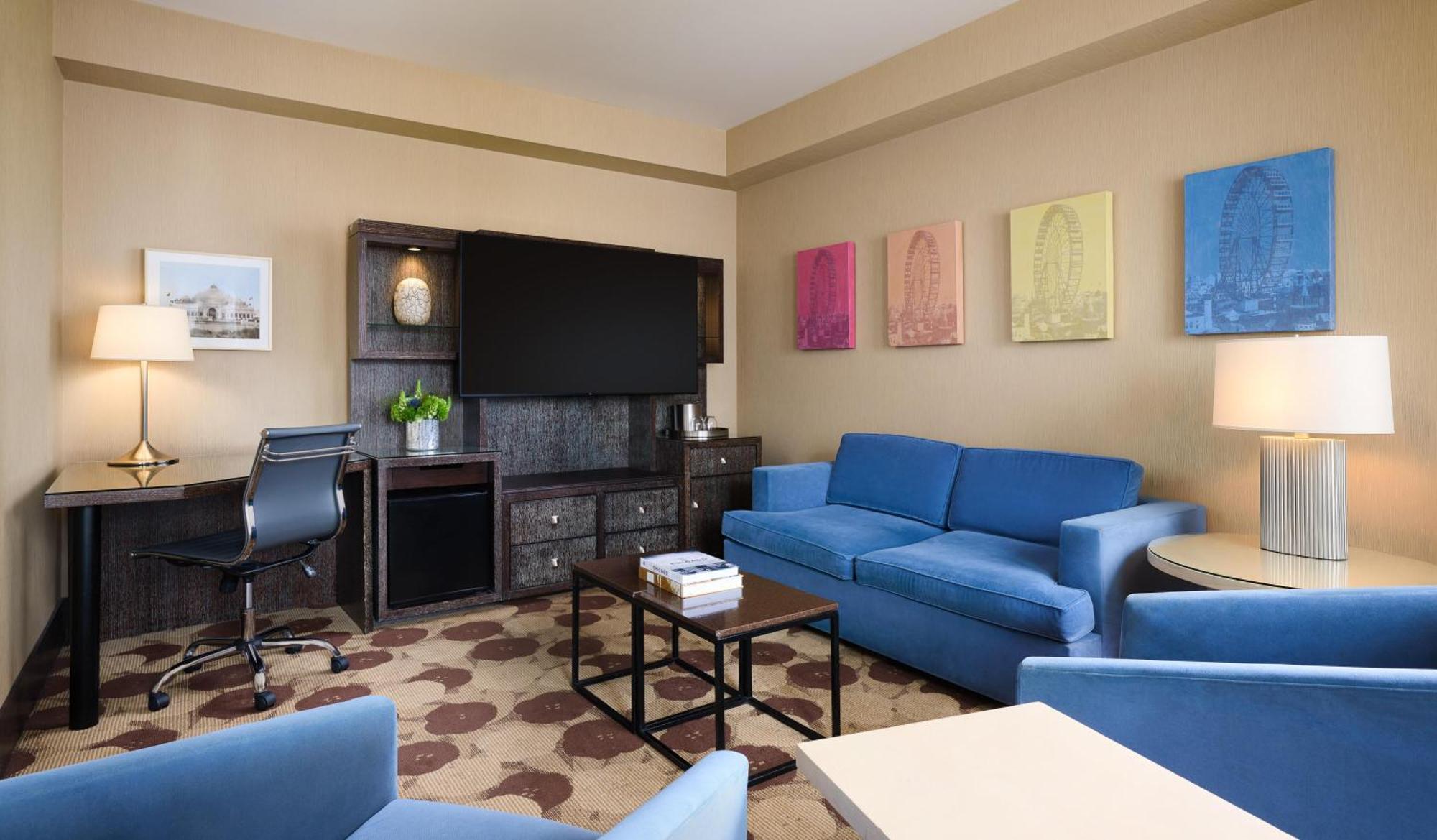 Luxury King Suite with Spa Bath,1730025260:JPEG