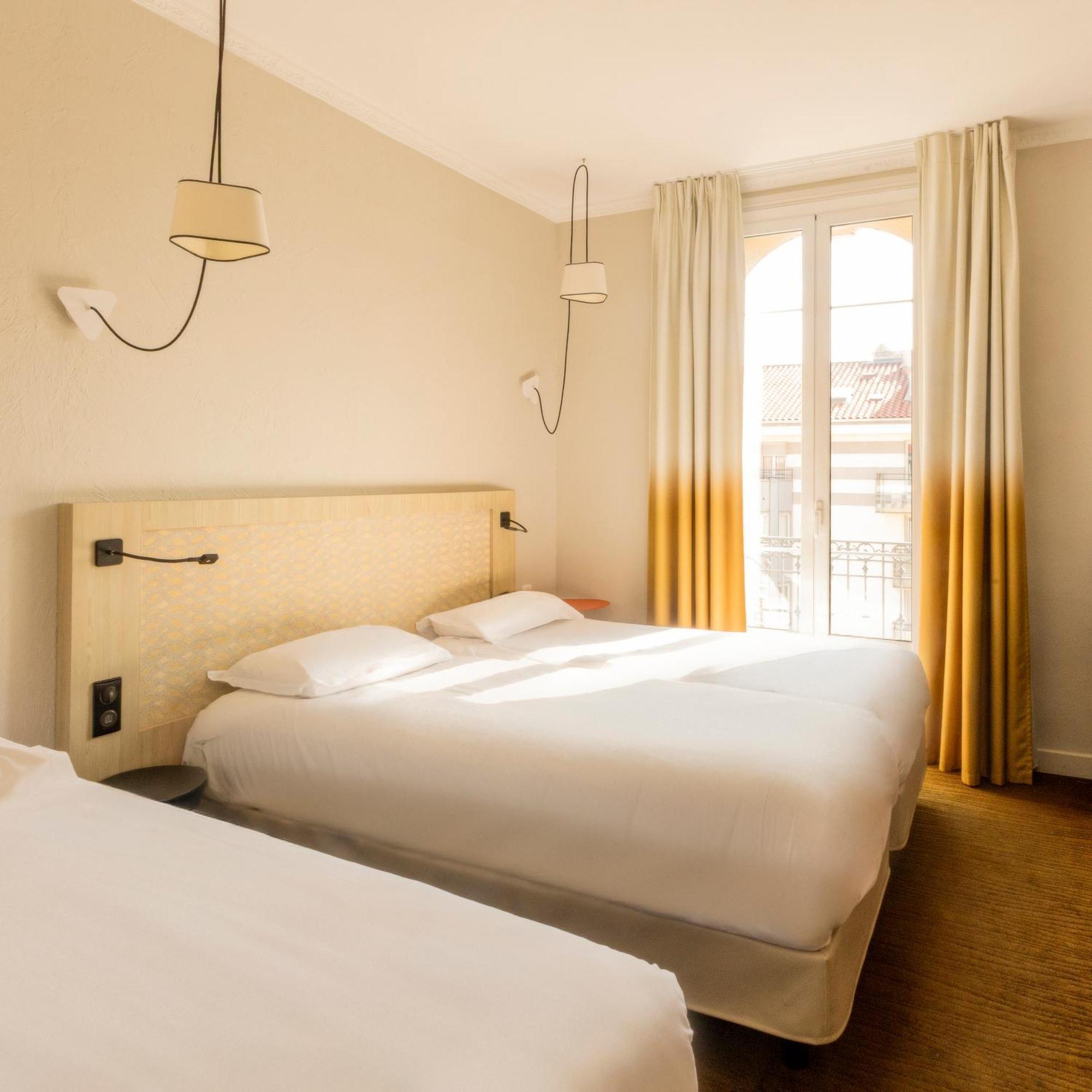 Triple Room,1742618446:JPEG