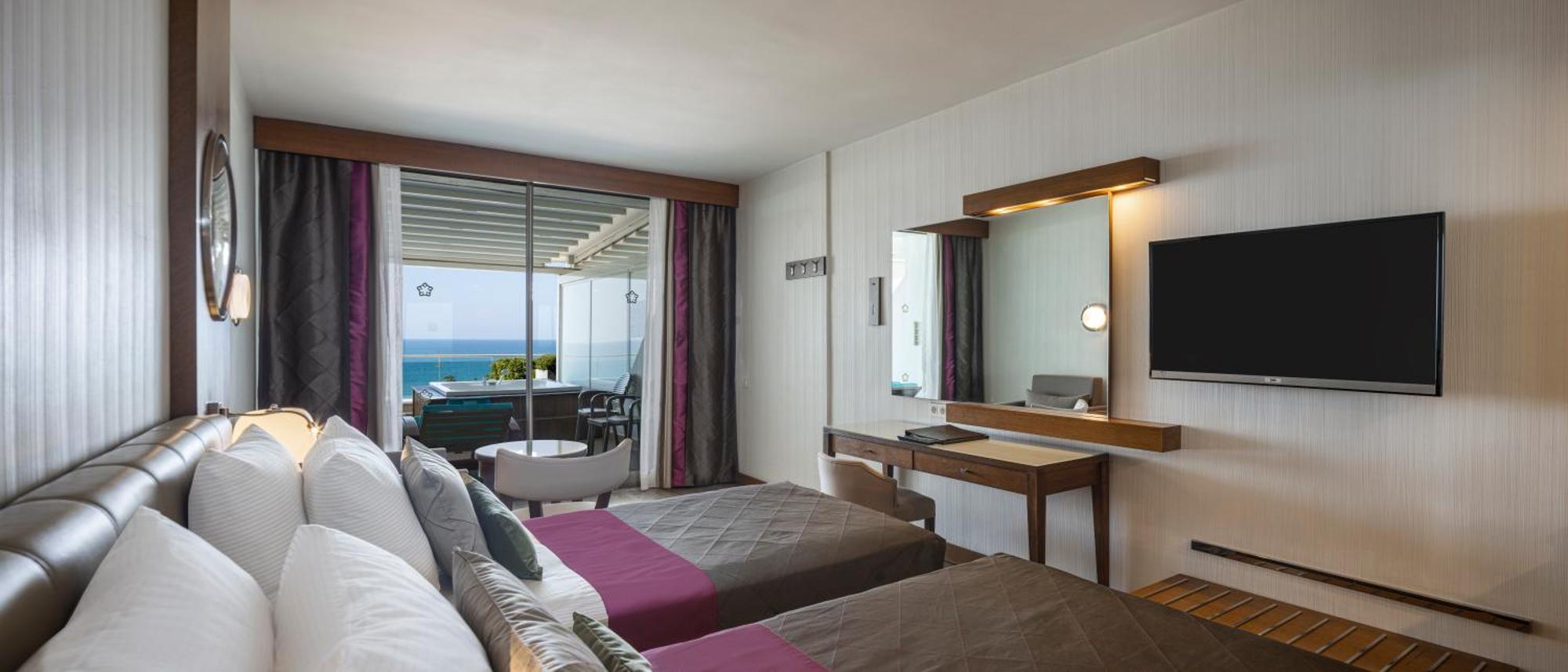 Deluxe Terrace Room With Jacuzzi,1742761881:JPEG