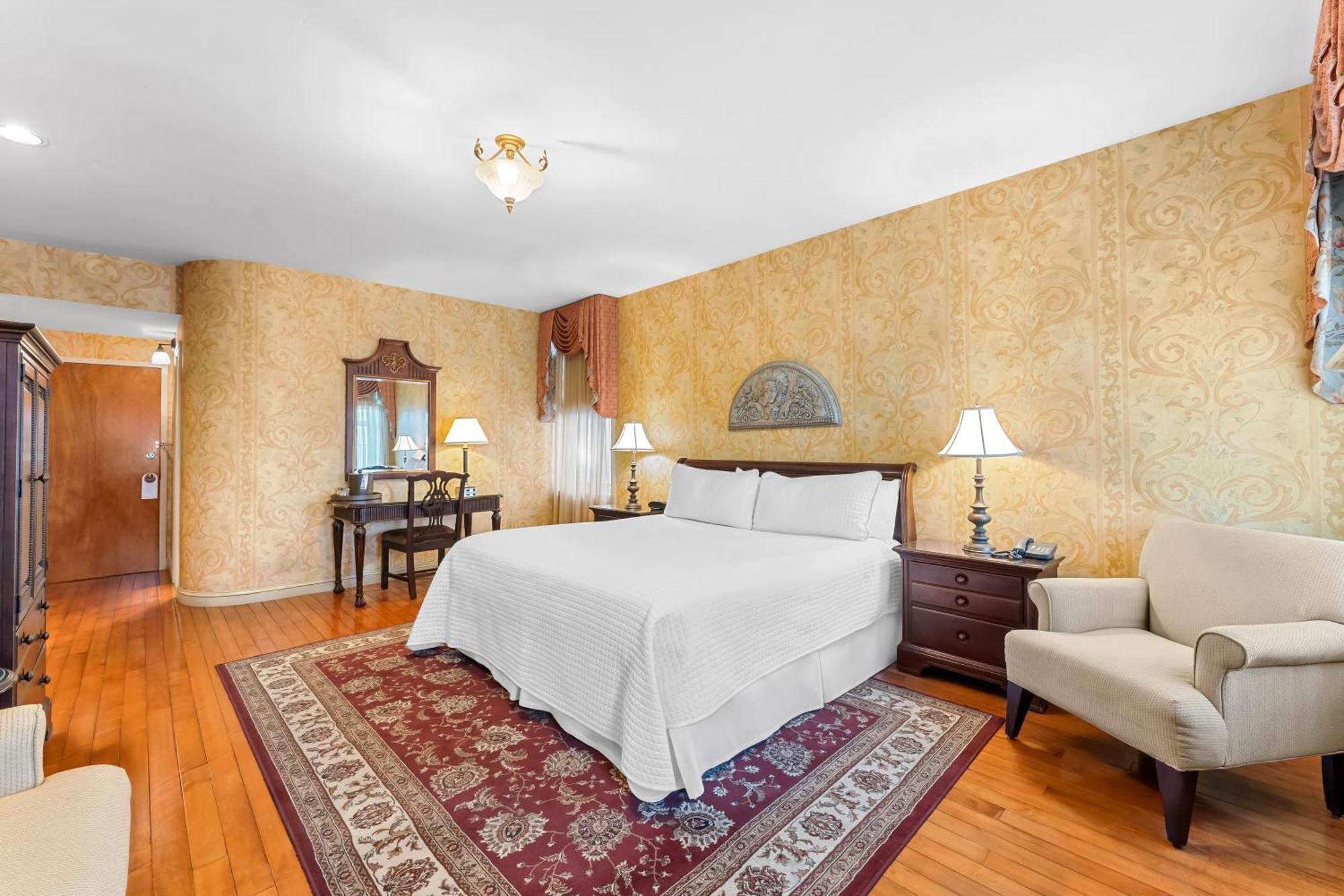 Deluxe King Room,1742866550:JPEG