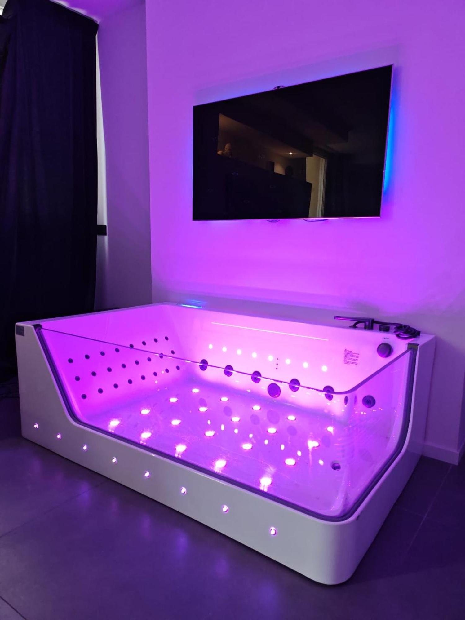 Superior Double Room with Spa Bath